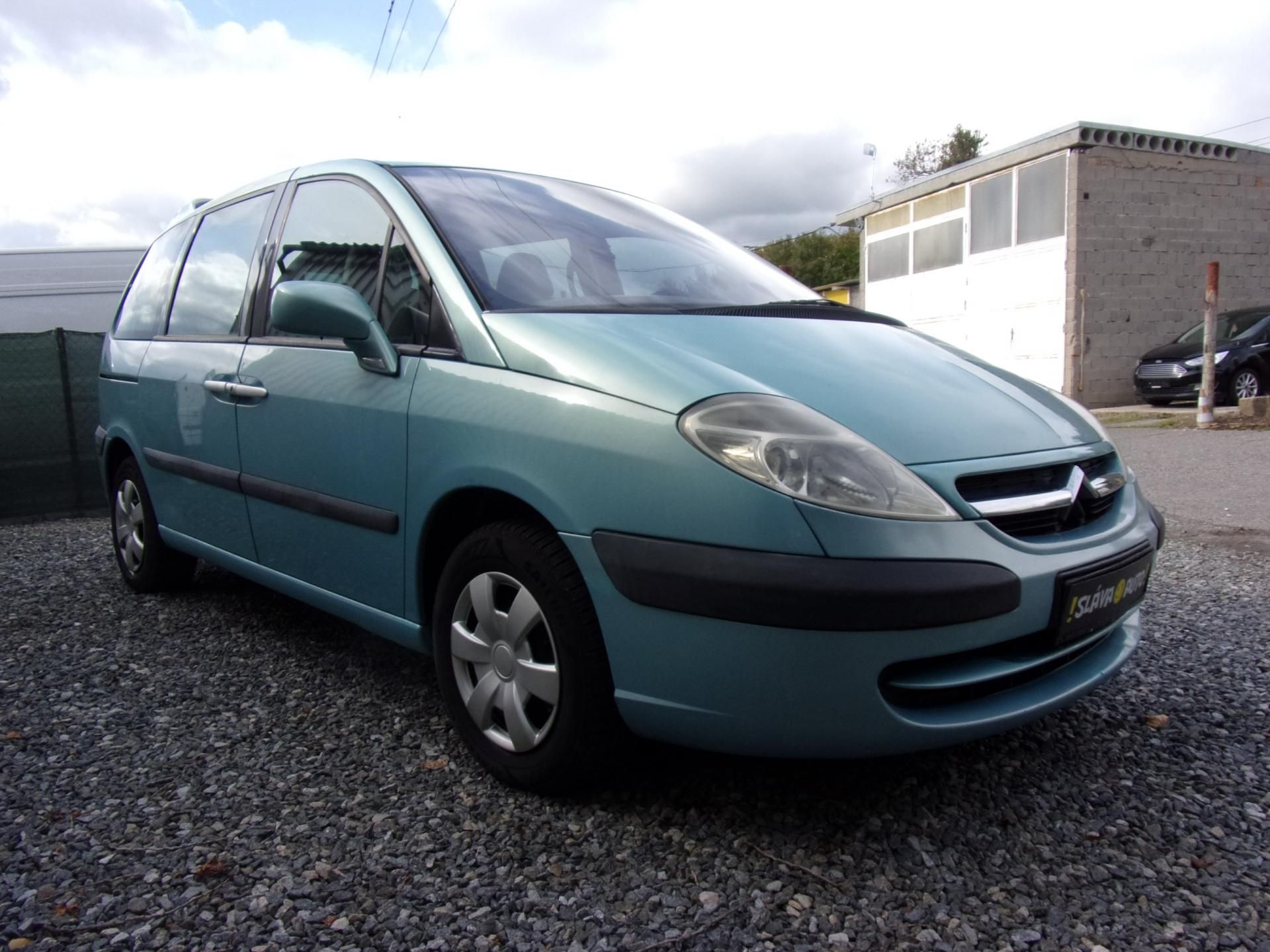 Citroën C8, 2.2HDi 94kW 278000KM 7MÍST - fotka 3