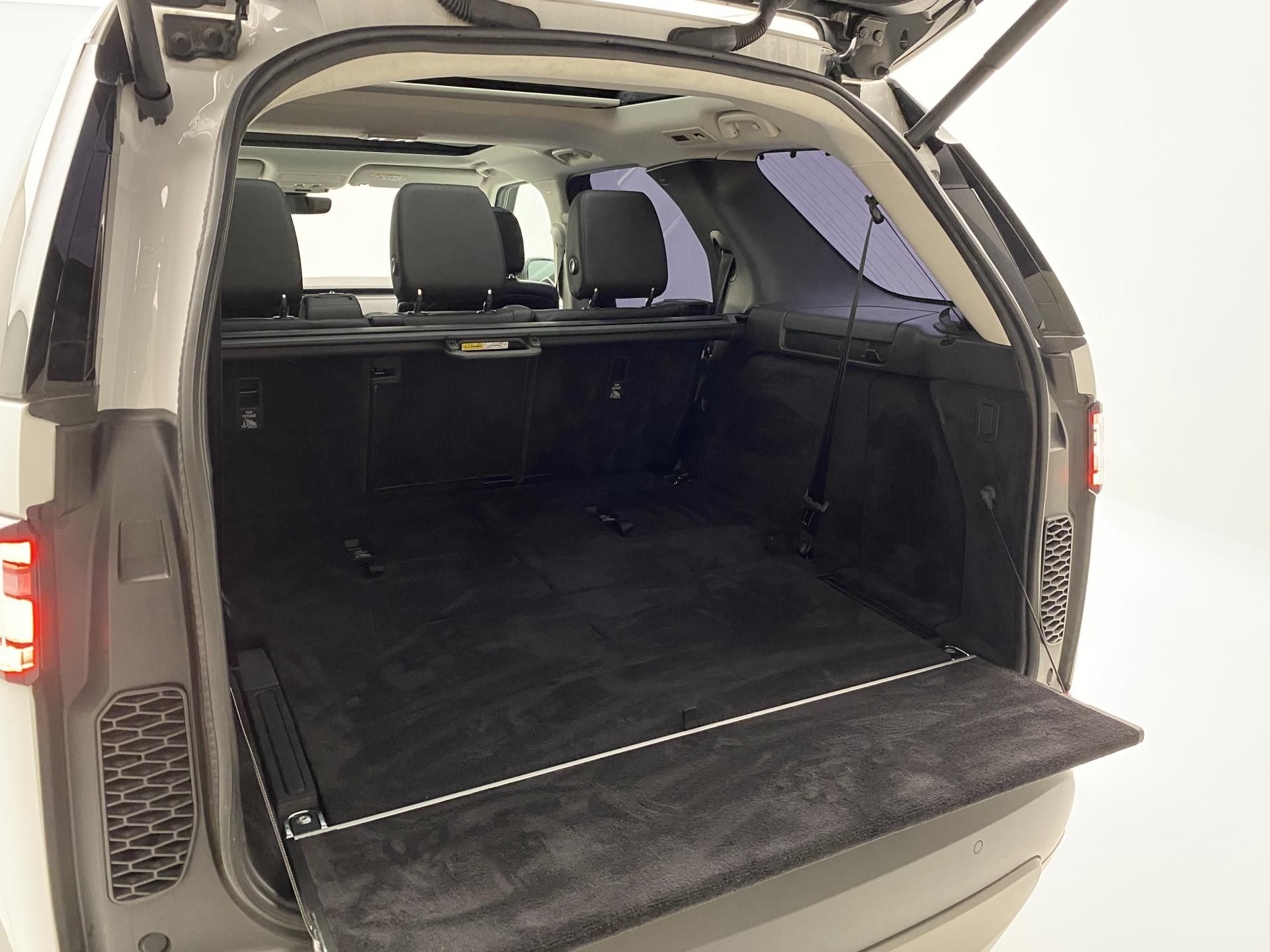 Land Rover Discovery, TD6 HSE AWD AUT CZ - fotka 6