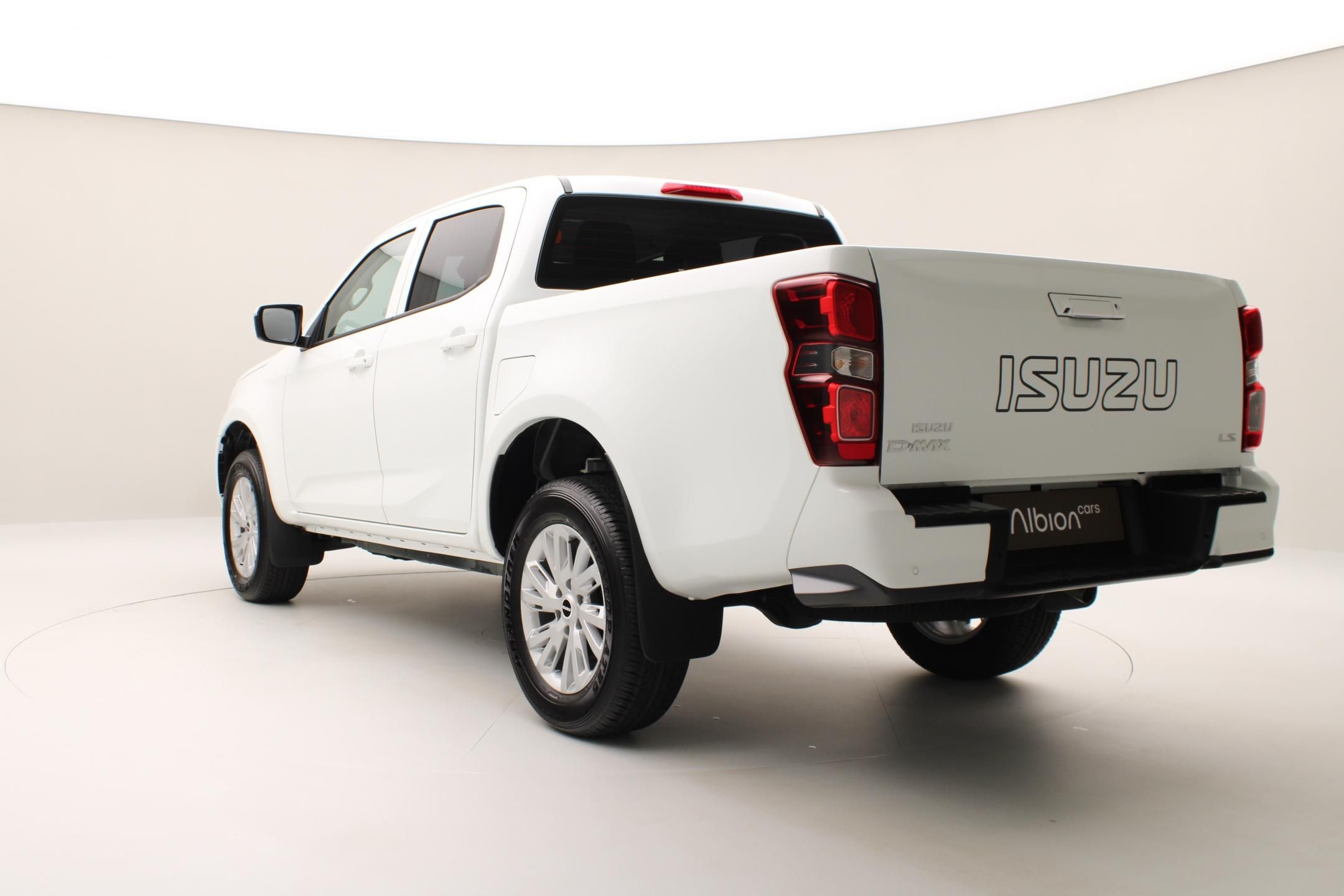 Isuzu D-Max, Double Cab 1,9l LS 4x4 AUT - fotka 3