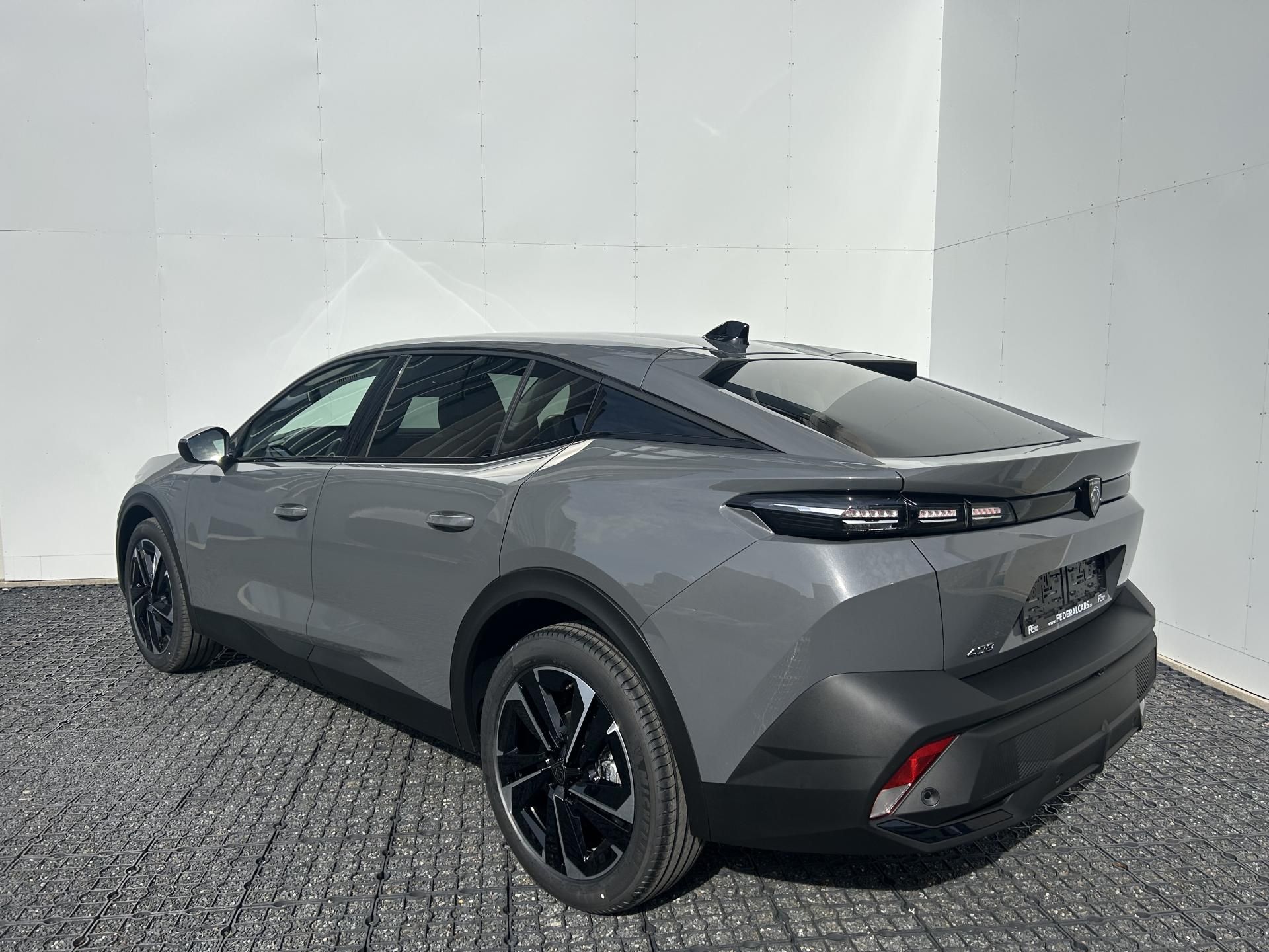 Peugeot 408, GT Hybrid 145 e-DCS6 - fotka 4
