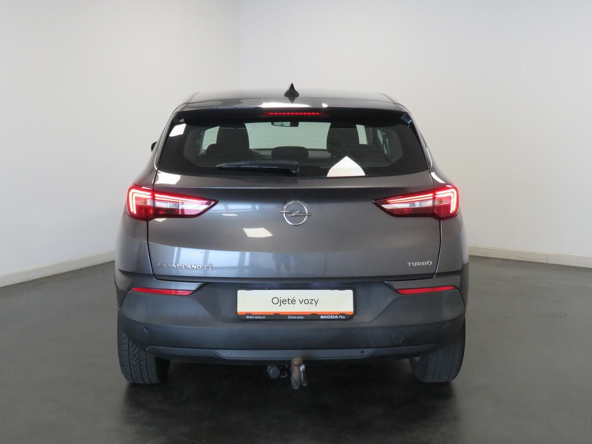 Opel Grandland X, 1.2 T 96 kW Enjoy - fotka 6