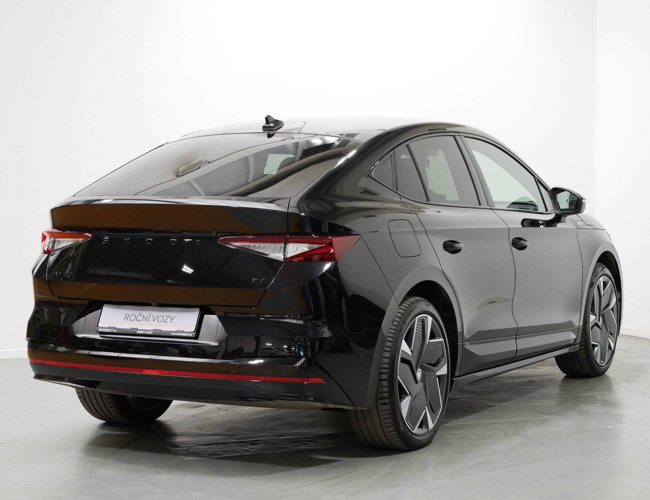 Škoda Enyaq iV, iV RS 220 kW 82 kWh - fotka 2