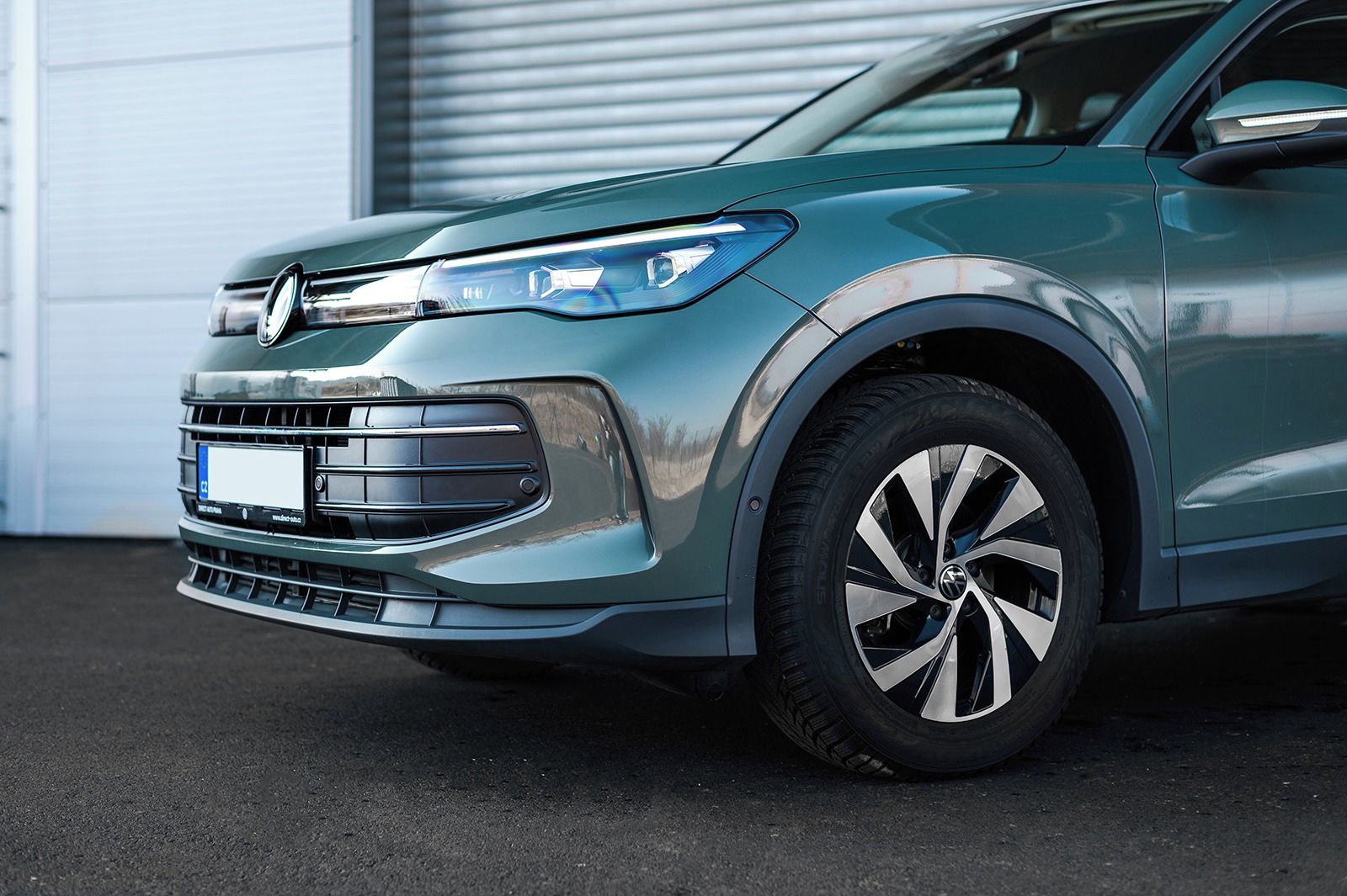Volkswagen Tiguan, 1,5 eTSI People 5let záruka - fotka 5