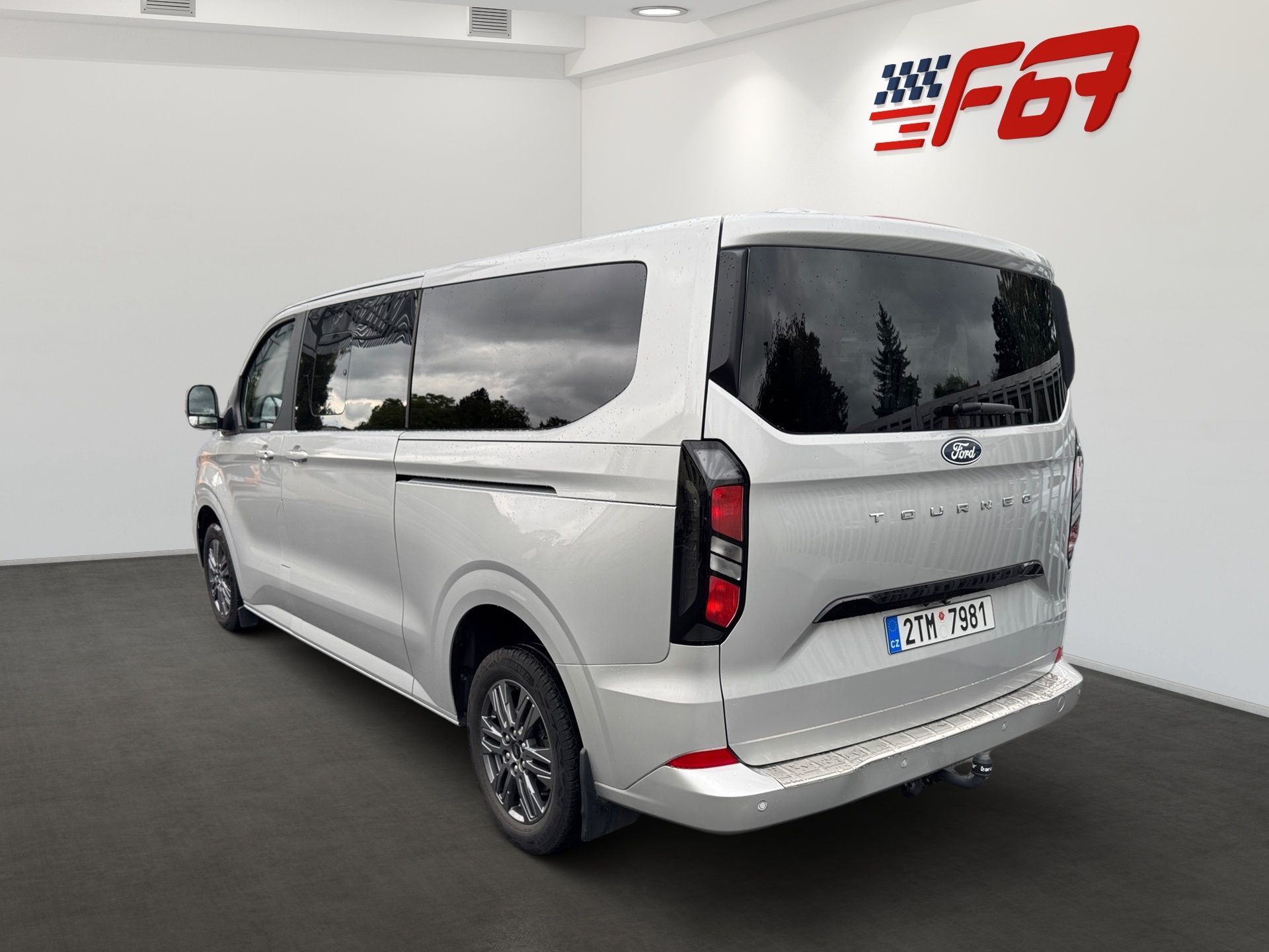 Ford Tourneo Custom, CZ TITANIUM L2 AUT. ZÁRUKA od - fotka 4