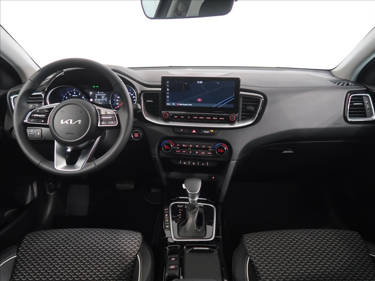 Kia XCee´d, 1,5 T-GDi GPF 7DCT  TOP - fotka 5