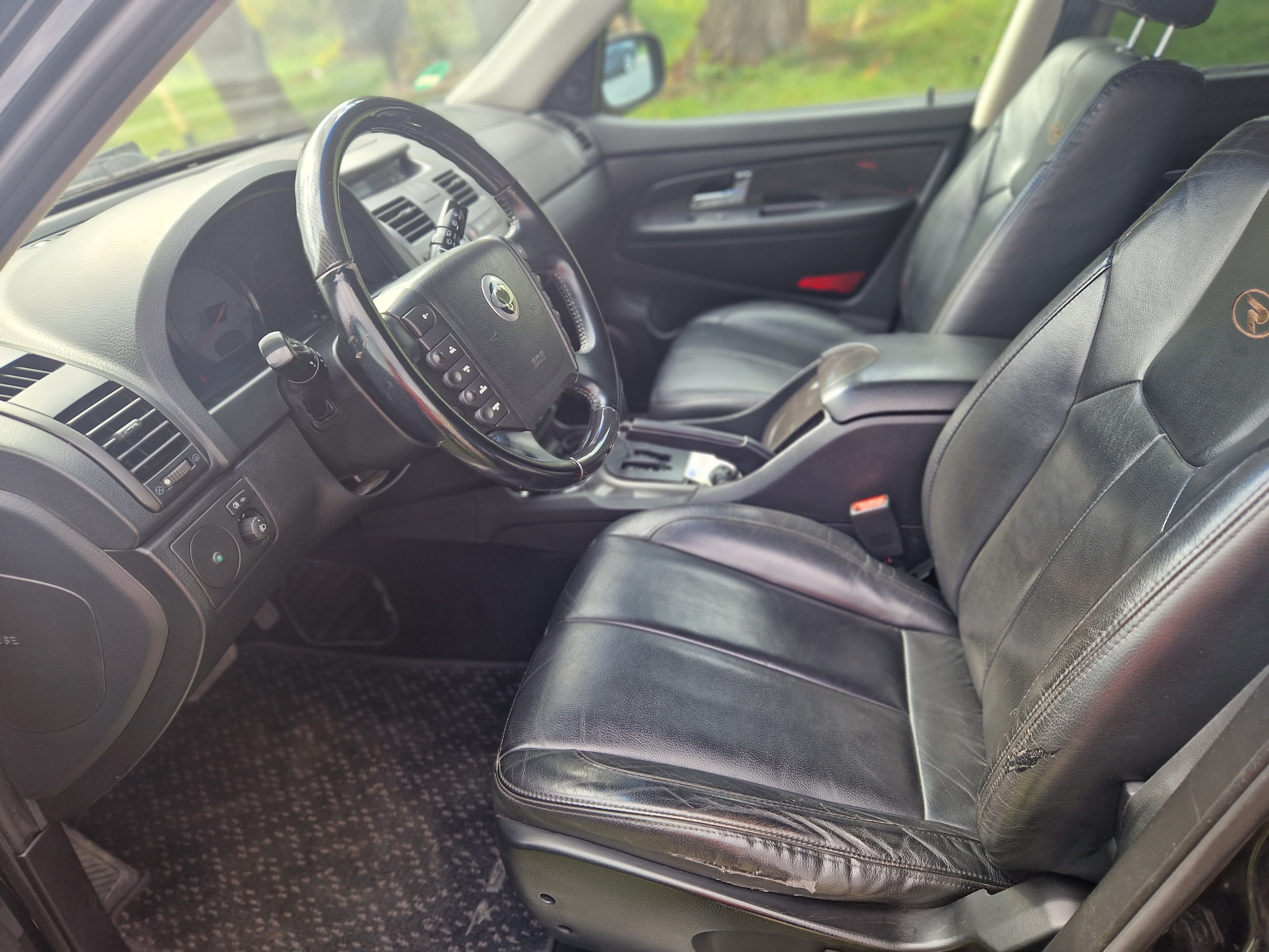 SsangYong Rexton, II 2.7 XDi 132 kW 4x4 - 7 mís - fotka 6