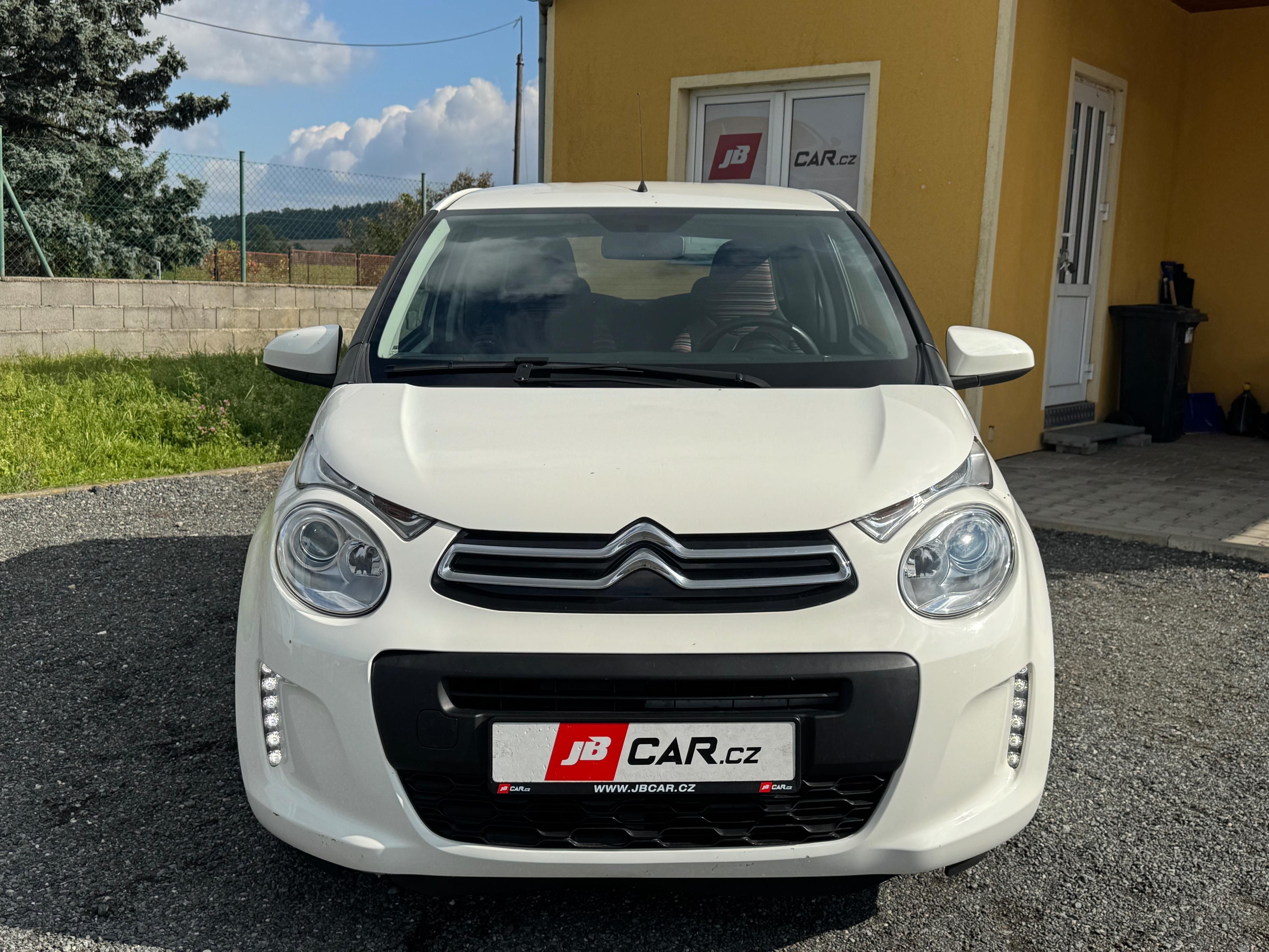 Citroën C1, 1.0I 53KW FEEL KLIMA 1.MAJITEL - fotka 6