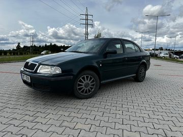 1.6 74Kw / Benzín