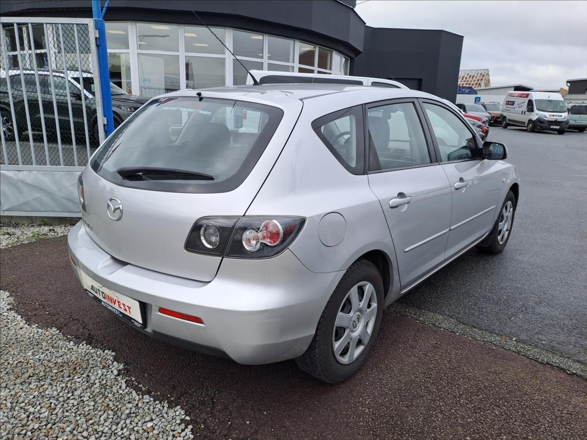 Mazda 3, 1,4 i - fotka 3