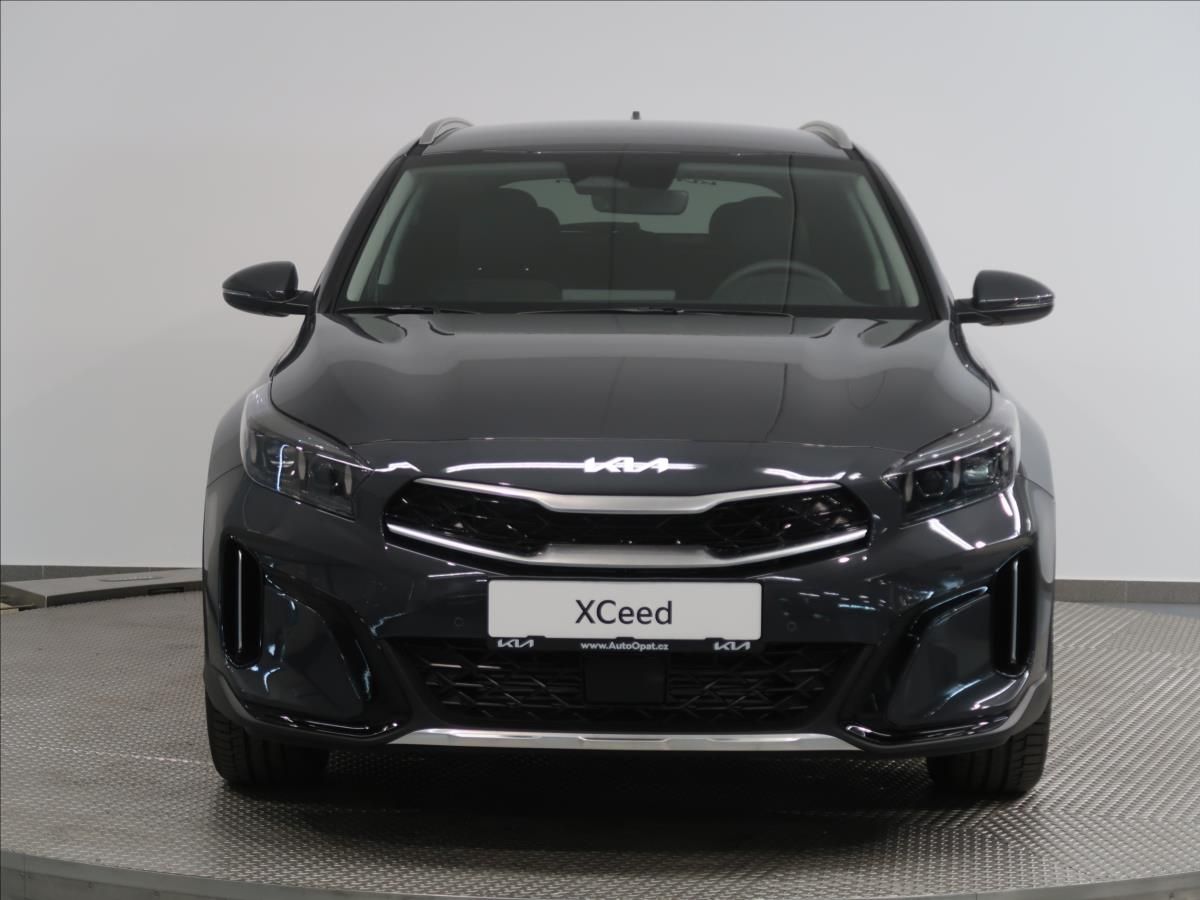 Kia XCee´d, 1,5 T-GDi GPF 7DCT  TOP - fotka 4