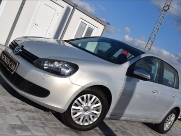 1,6 TDI BOHATÁ VÝBAVA NOVÁ STK