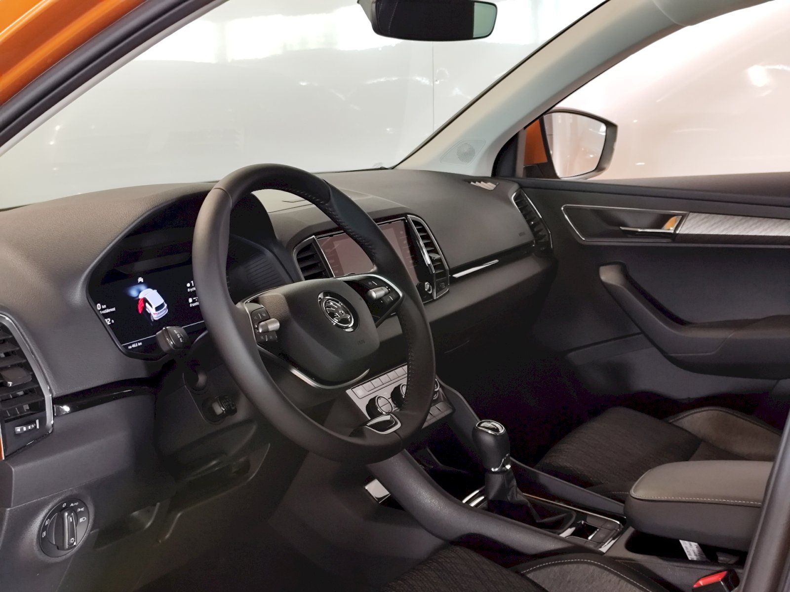 Škoda Karoq, KAROQ TOP SELECTION 2.0 TDI CR - fotka 6