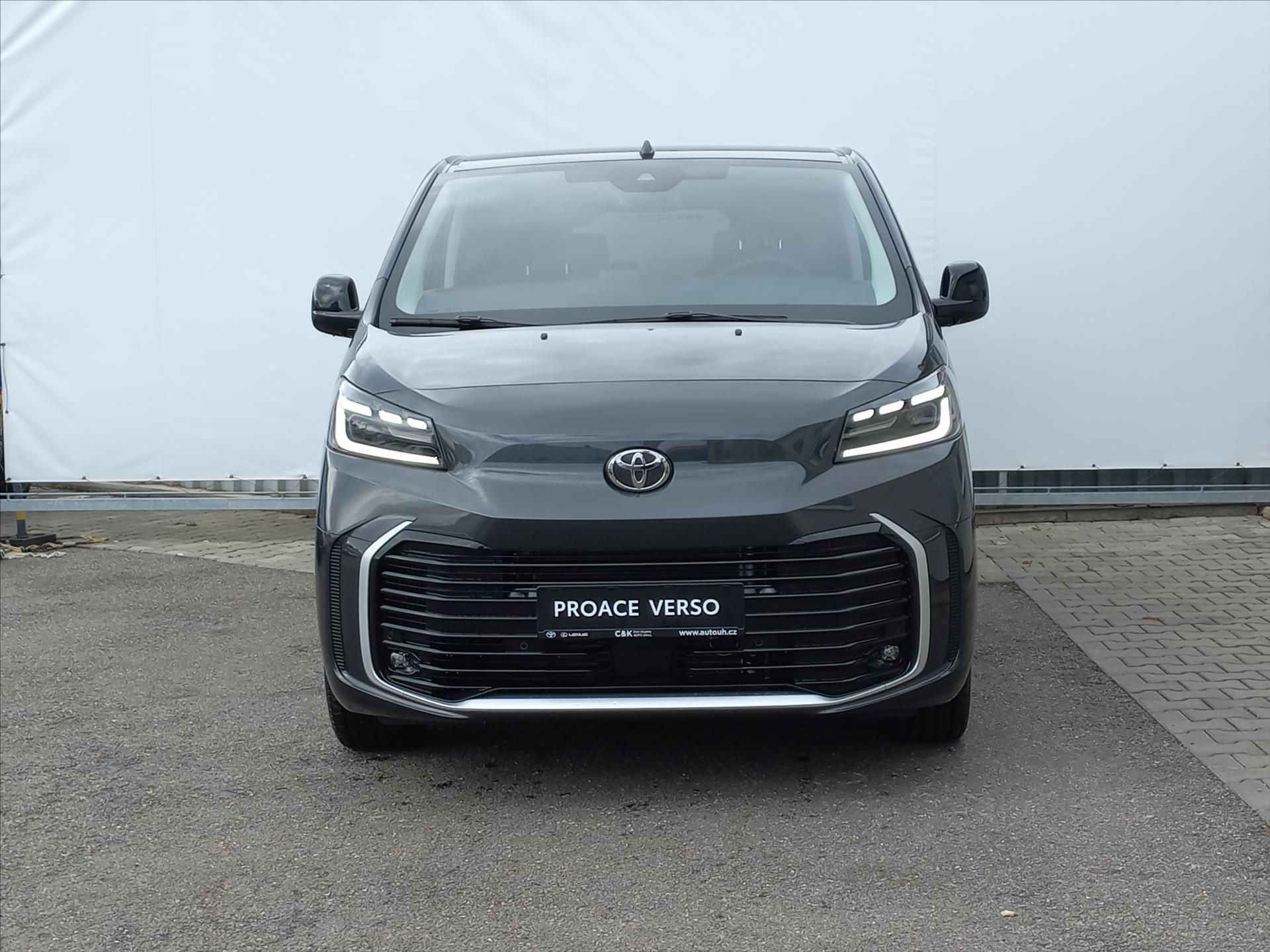 Toyota Proace Verso, 2,0 Diesel 177k 8st.A/T L1  VI - fotka 2
