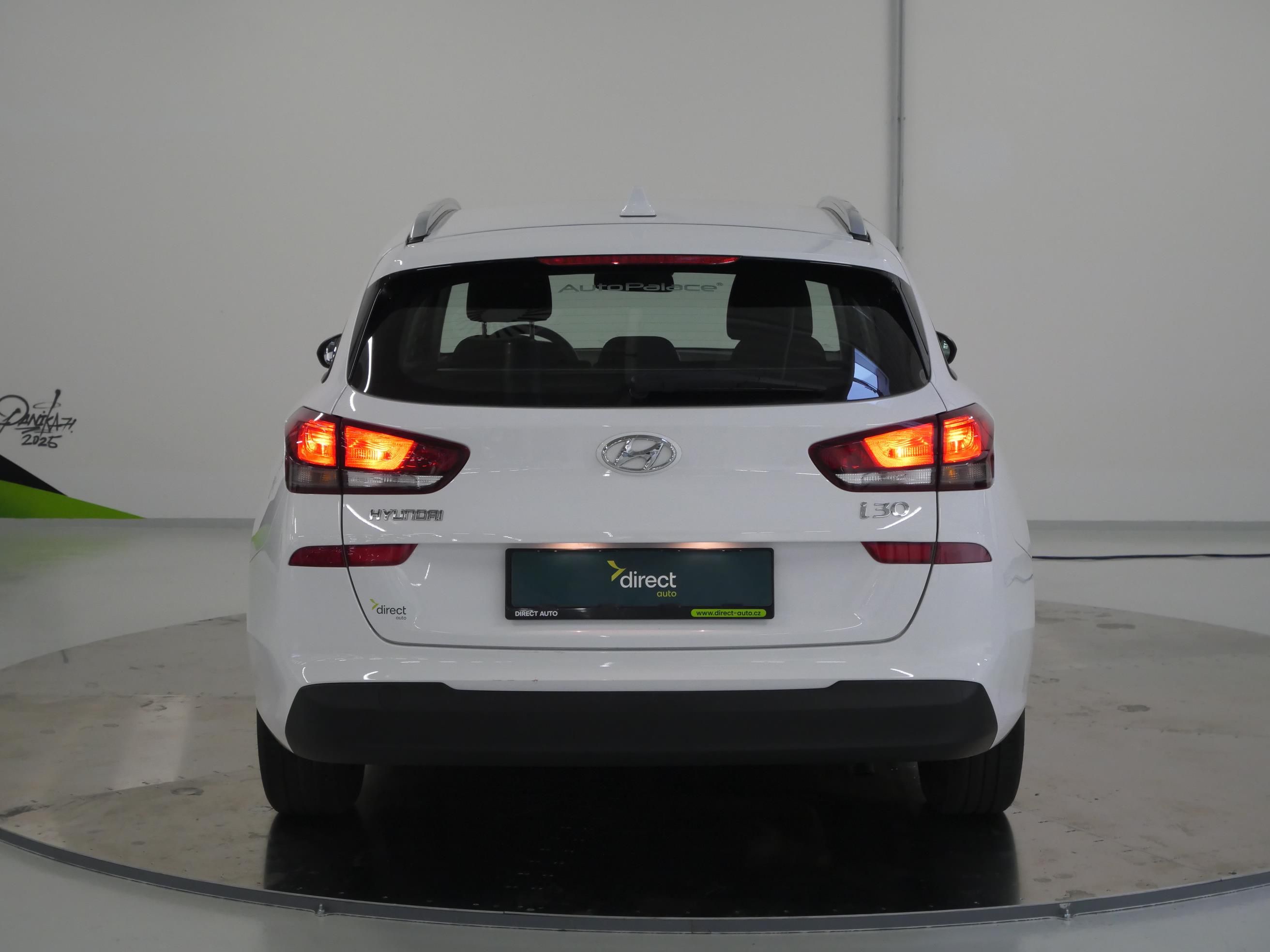 Hyundai i30, 1.0 T-GDI 88 kW Start Plus - fotka 6