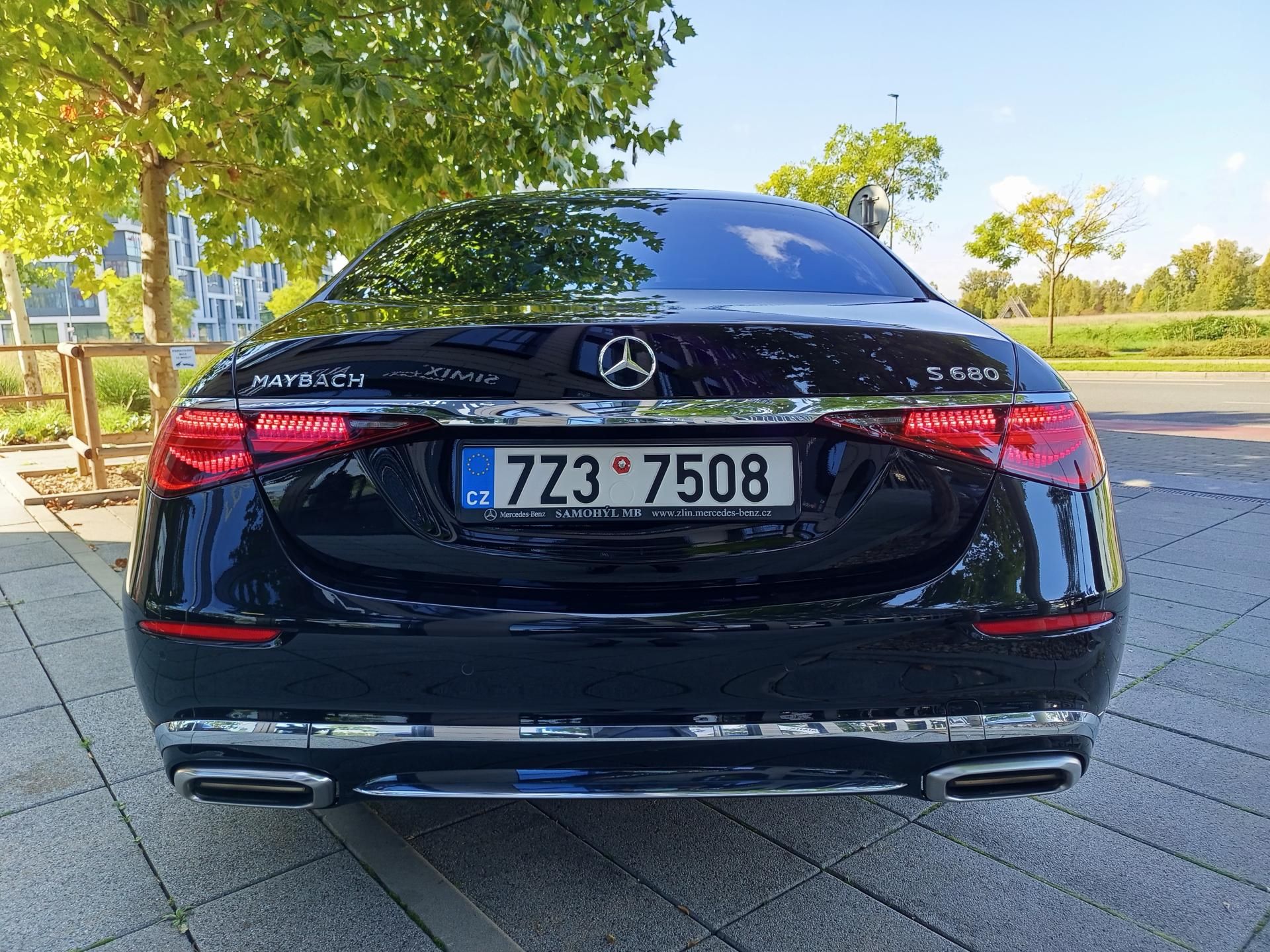 Mercedes-Benz Třídy S, MAYBACH S 680, V12 - fotka 4