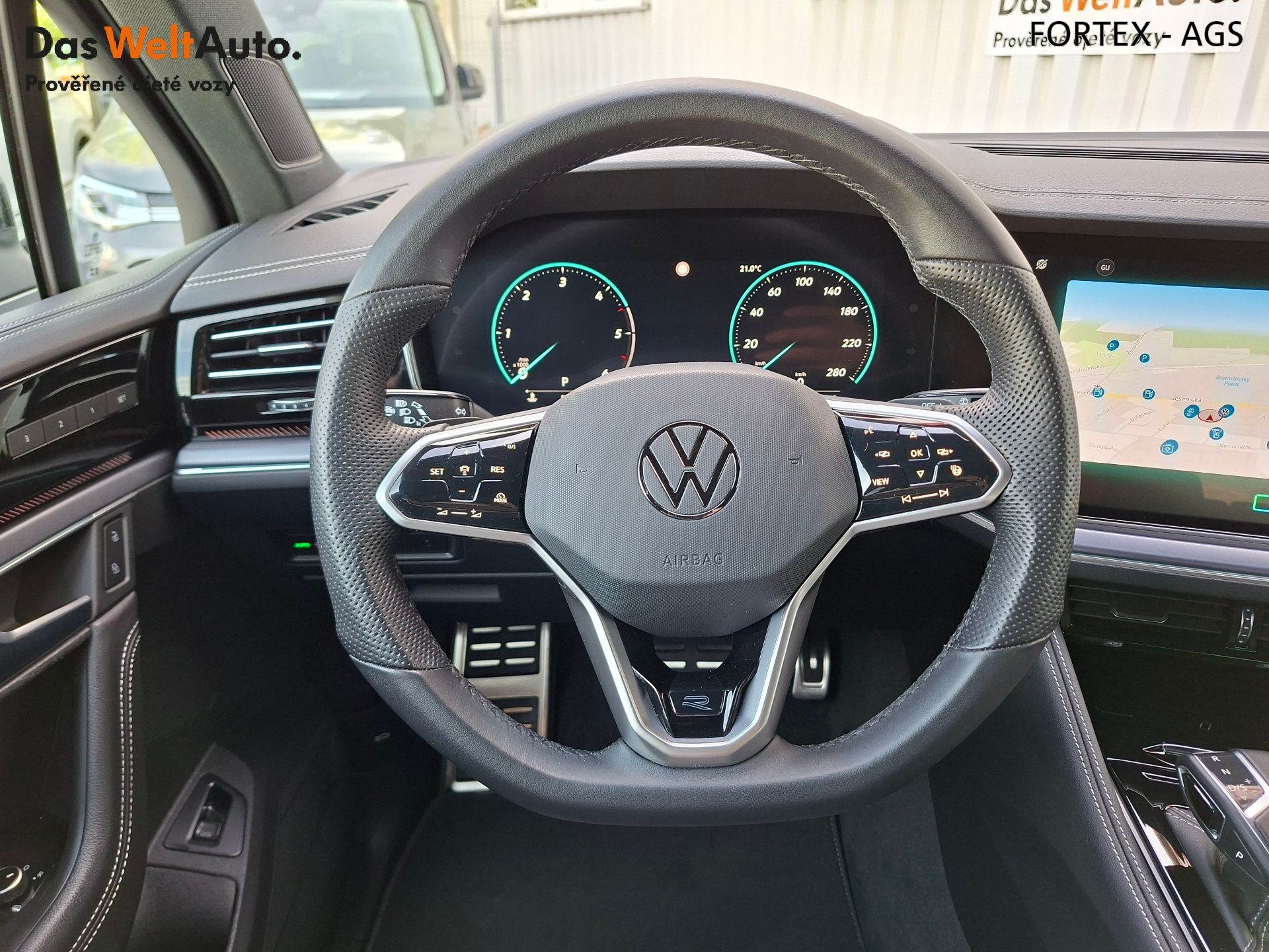 Volkswagen Touareg, R-LINE, FACELIFT,3.0 TDI,210kW - fotka 5