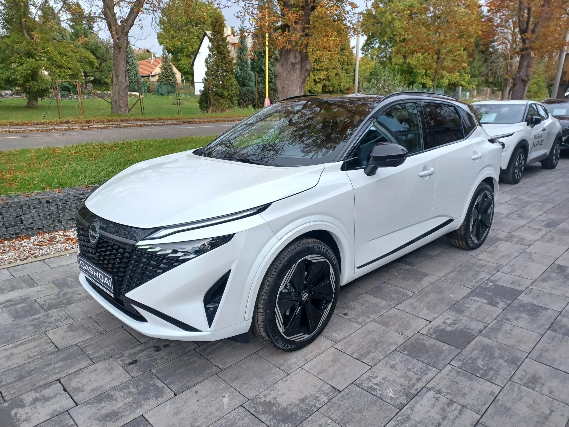 Nissan Qashqai, 1,3DIG-T 116kW N-desing - fotka 3