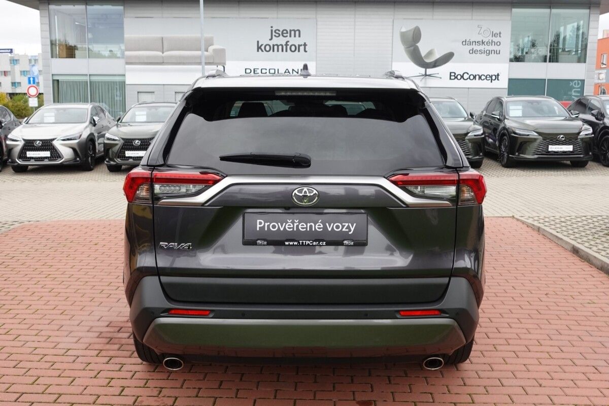 Toyota Rav4, ZLEVNĚNO 2,0i A/T 2WD Comfort - fotka 5
