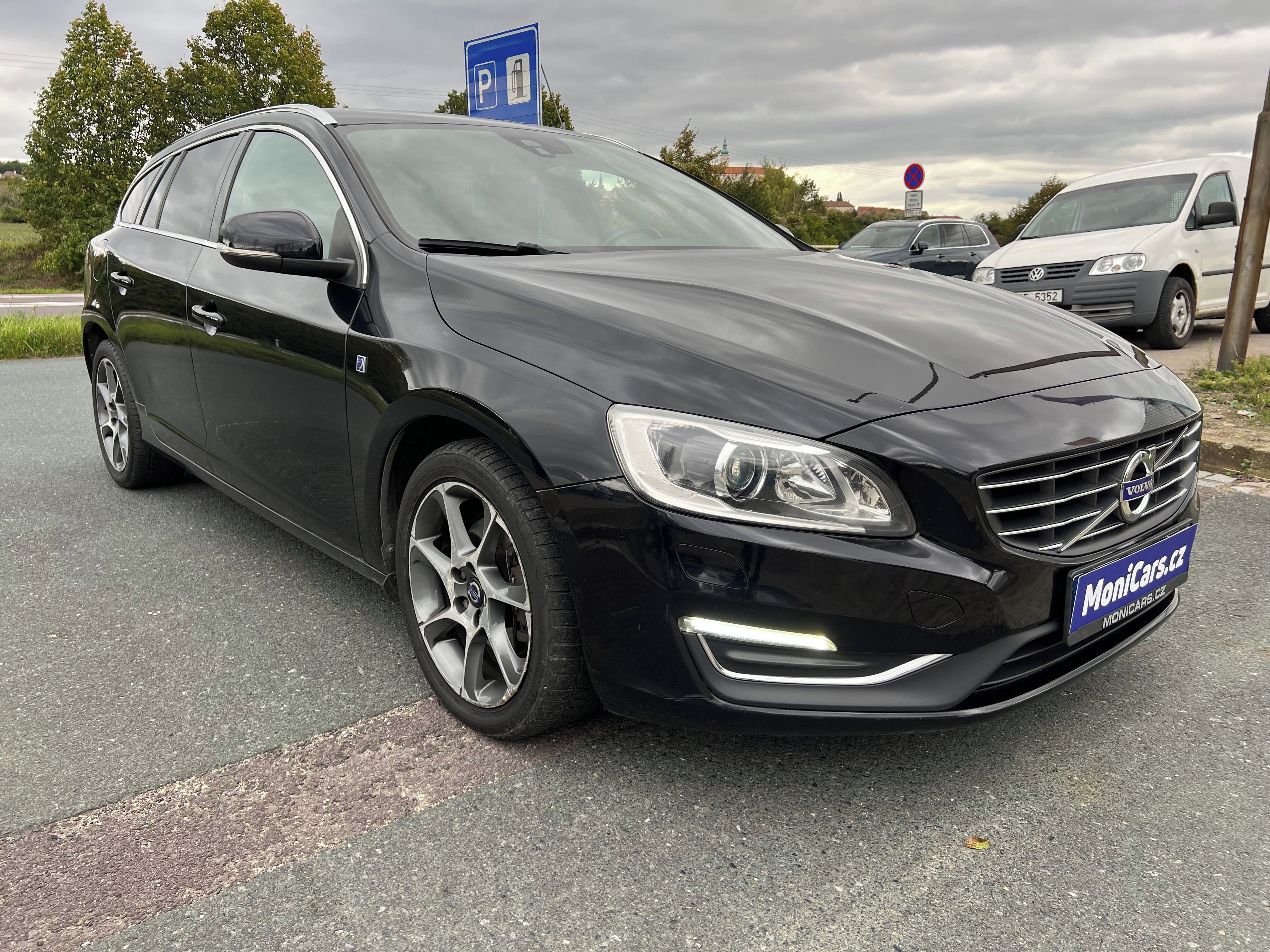 Volvo V60, 2.0 D4 133kW OCEAN RACE - fotka 3