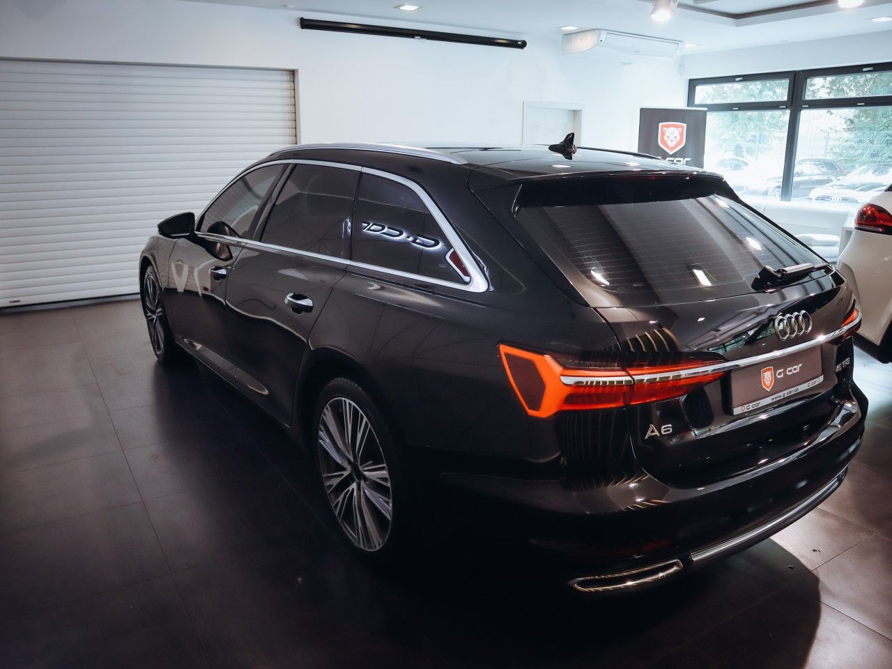Audi A6 Avant, 45TFSI 180kW - fotka 3