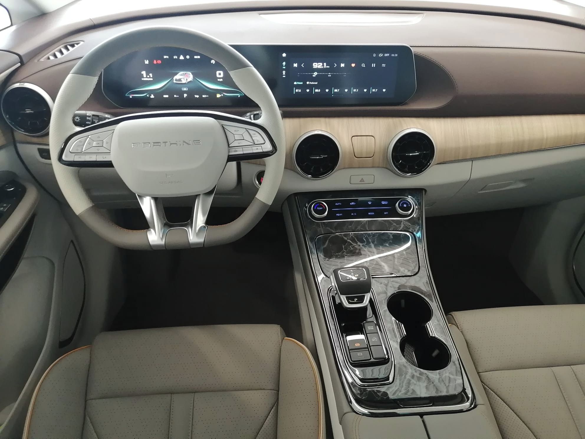 Dongfeng U-Tour, EXCLUSIVE - fotka 3