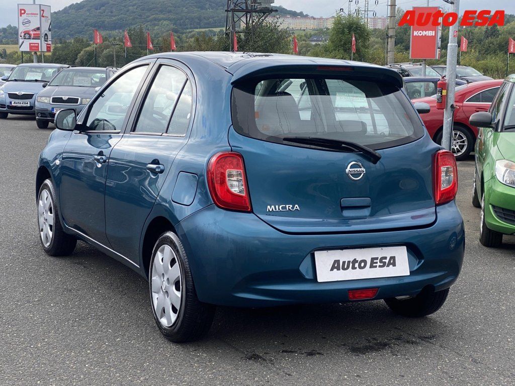 Nissan Micra, 1.2i,1.maj,ČR,AC,temp - fotka 4