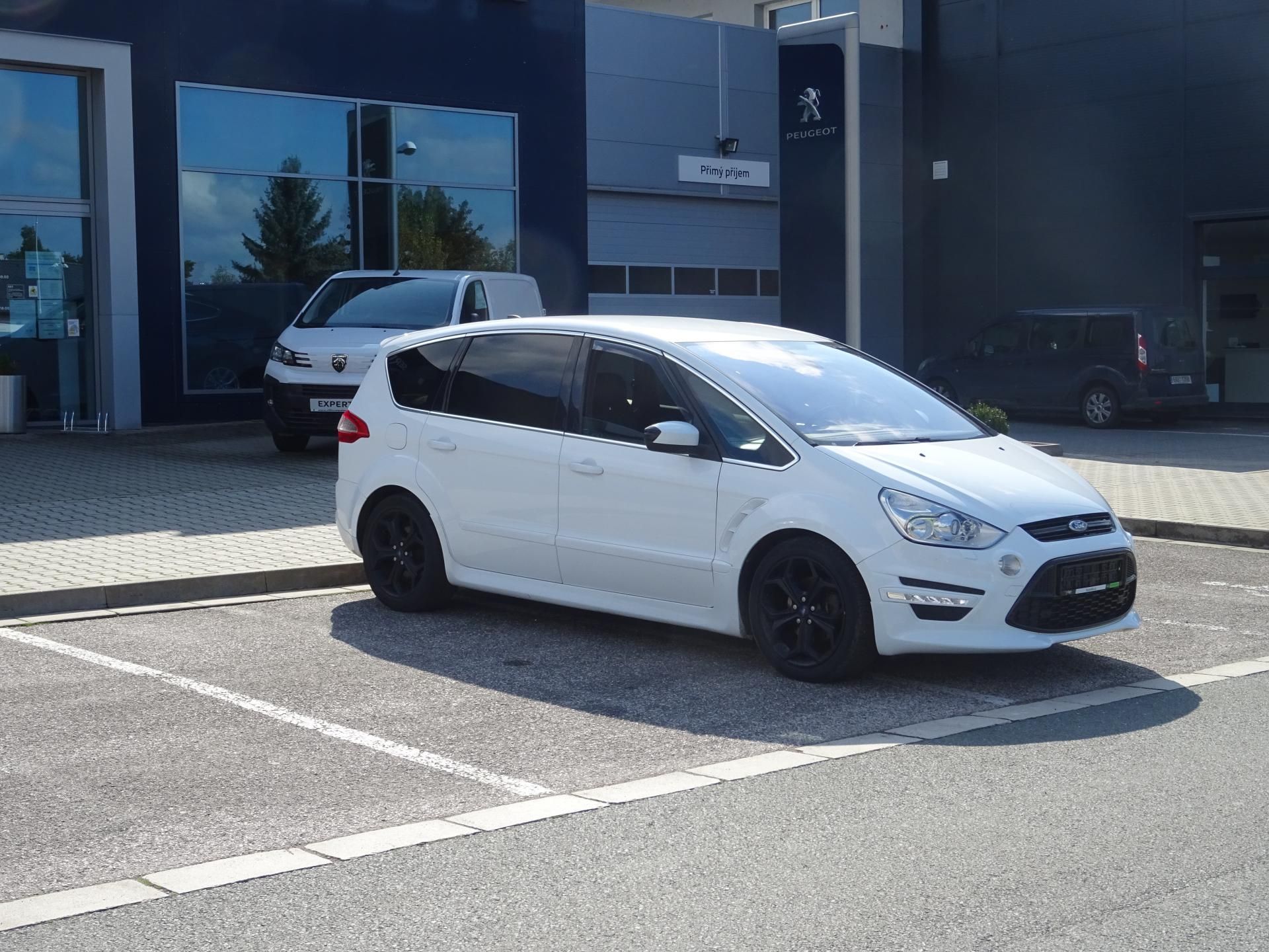 Ford S-MAX, 2.0 TDCi Titanium S - fotka 5