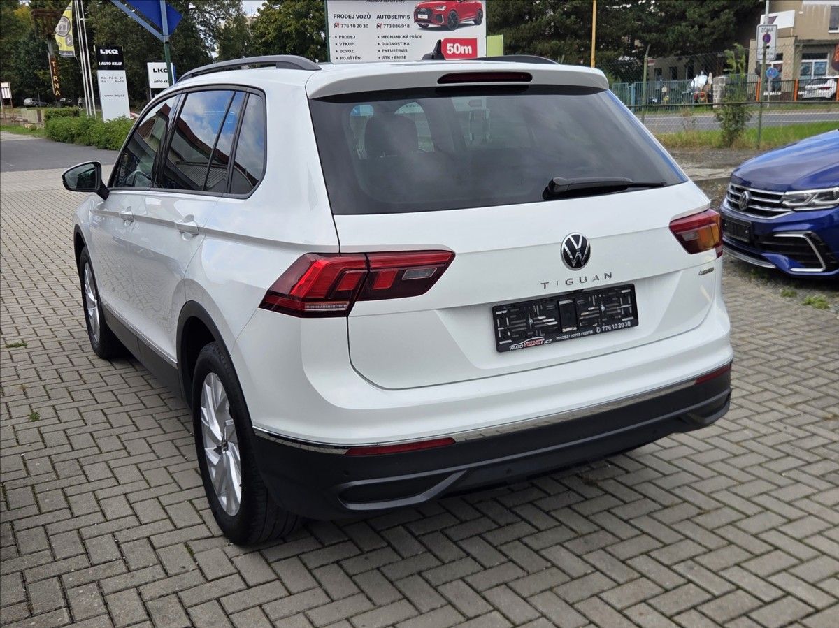 Volkswagen Tiguan, 2,0 TDi DSG 4Motion *LED*KAMER - fotka 2