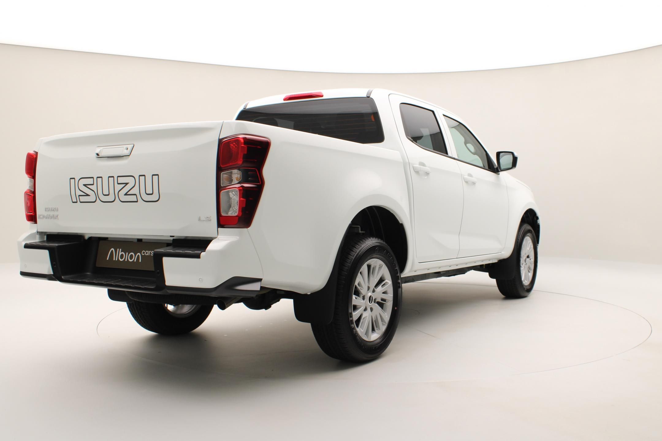 Isuzu D-Max, Double Cab 1,9l LS 4x4 AUT - fotka 5