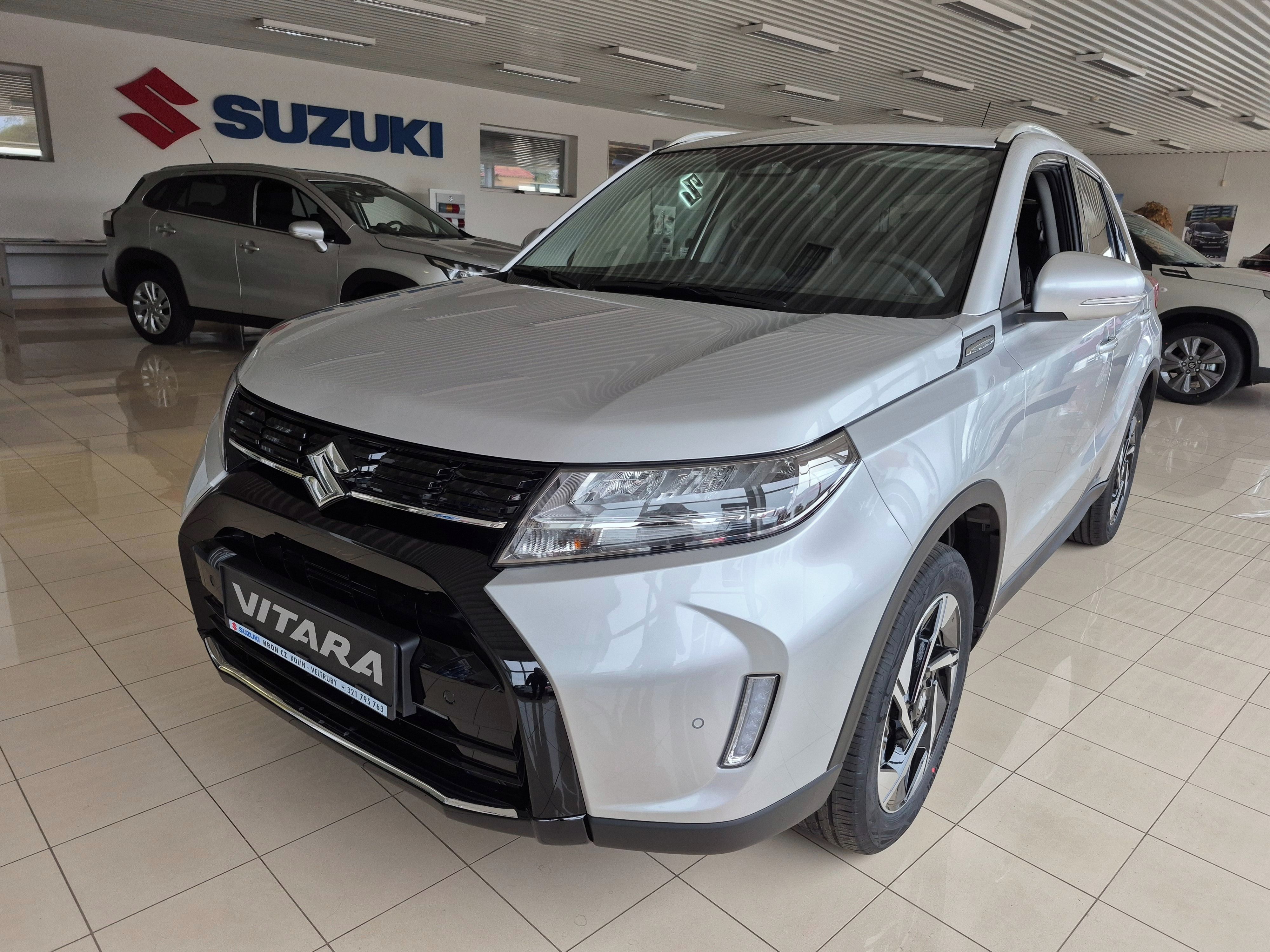 Suzuki Vitara, 1,4 Elegance Automat + KOLA - fotka 4