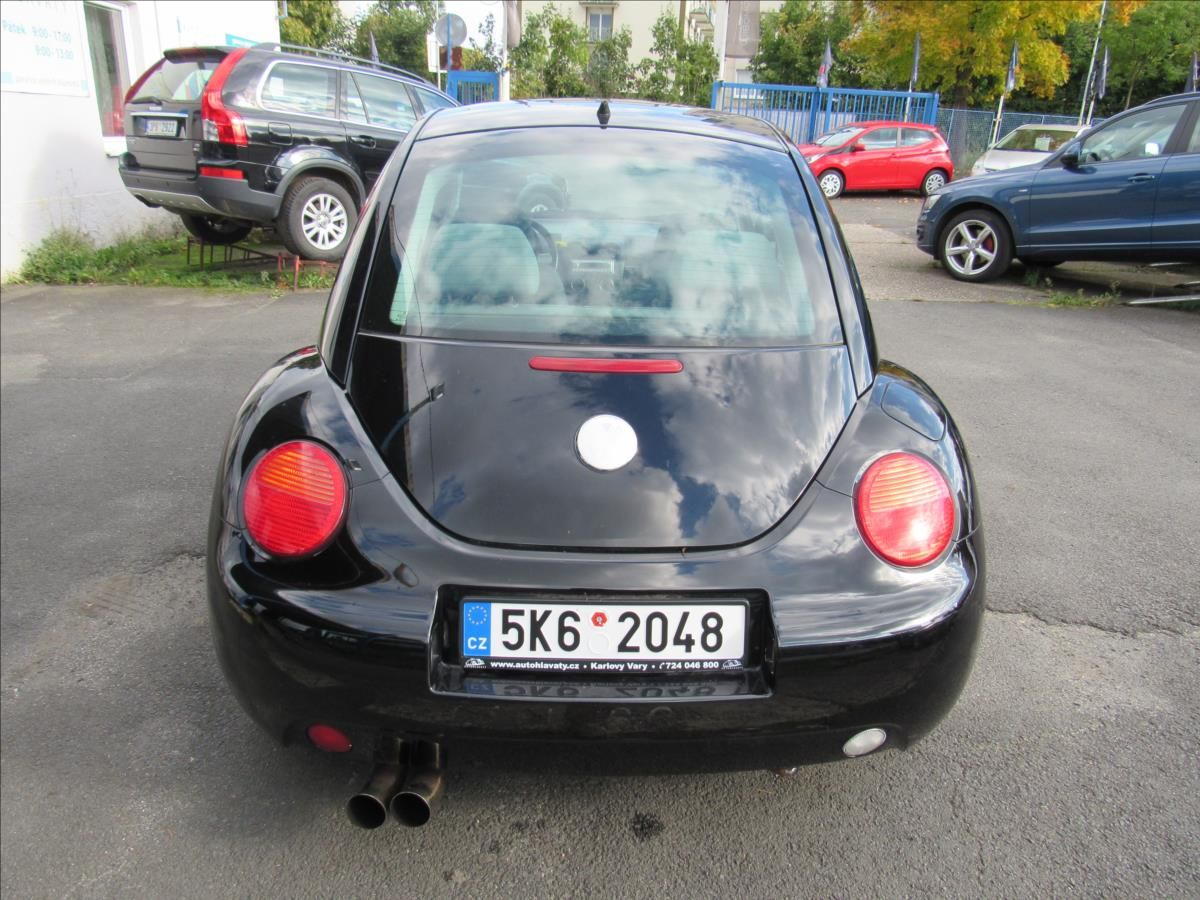 Volkswagen New Beetle, 1,6 75kW - fotka 5