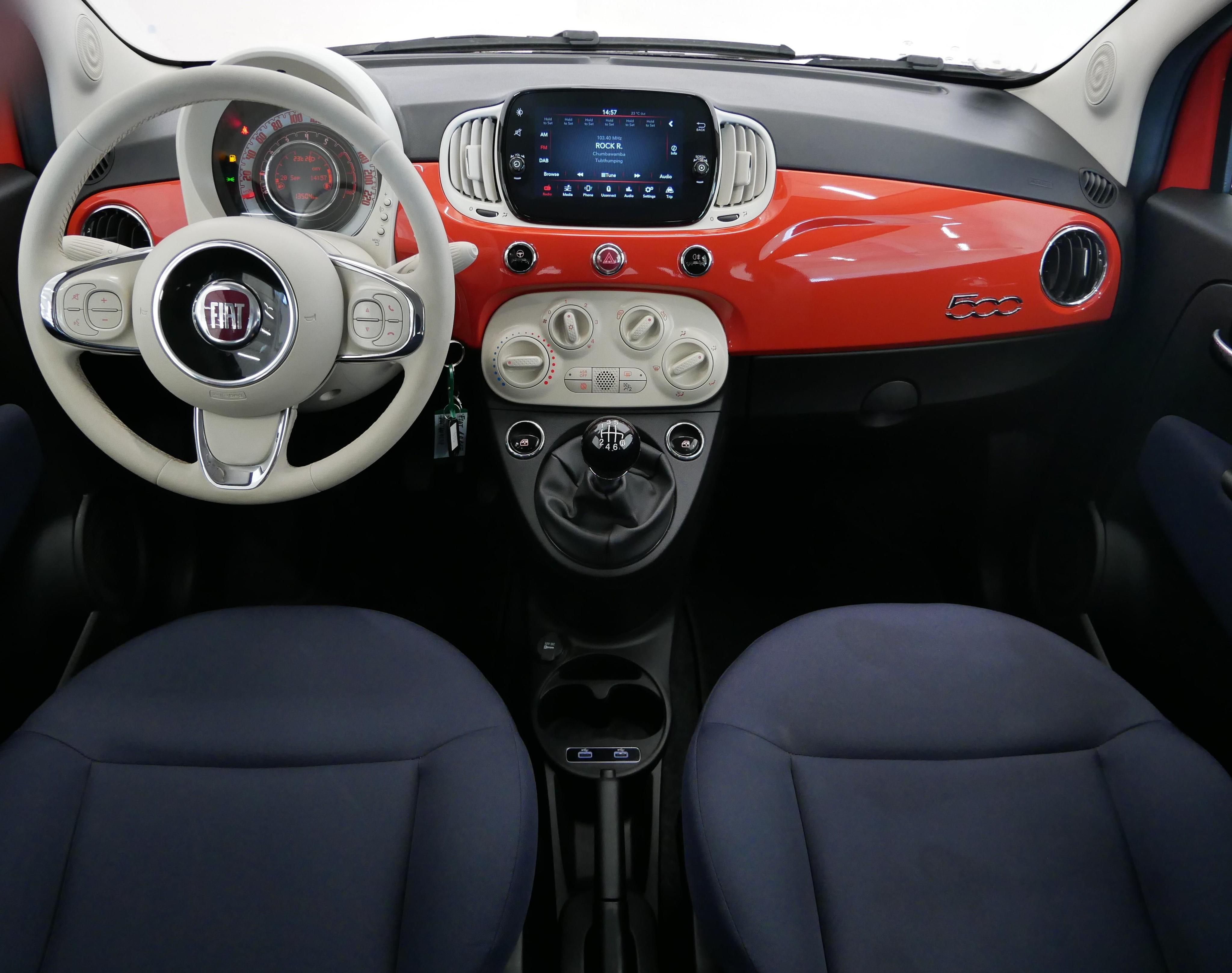 Fiat 500, 1.0 GSE 51 kW Club - fotka 5