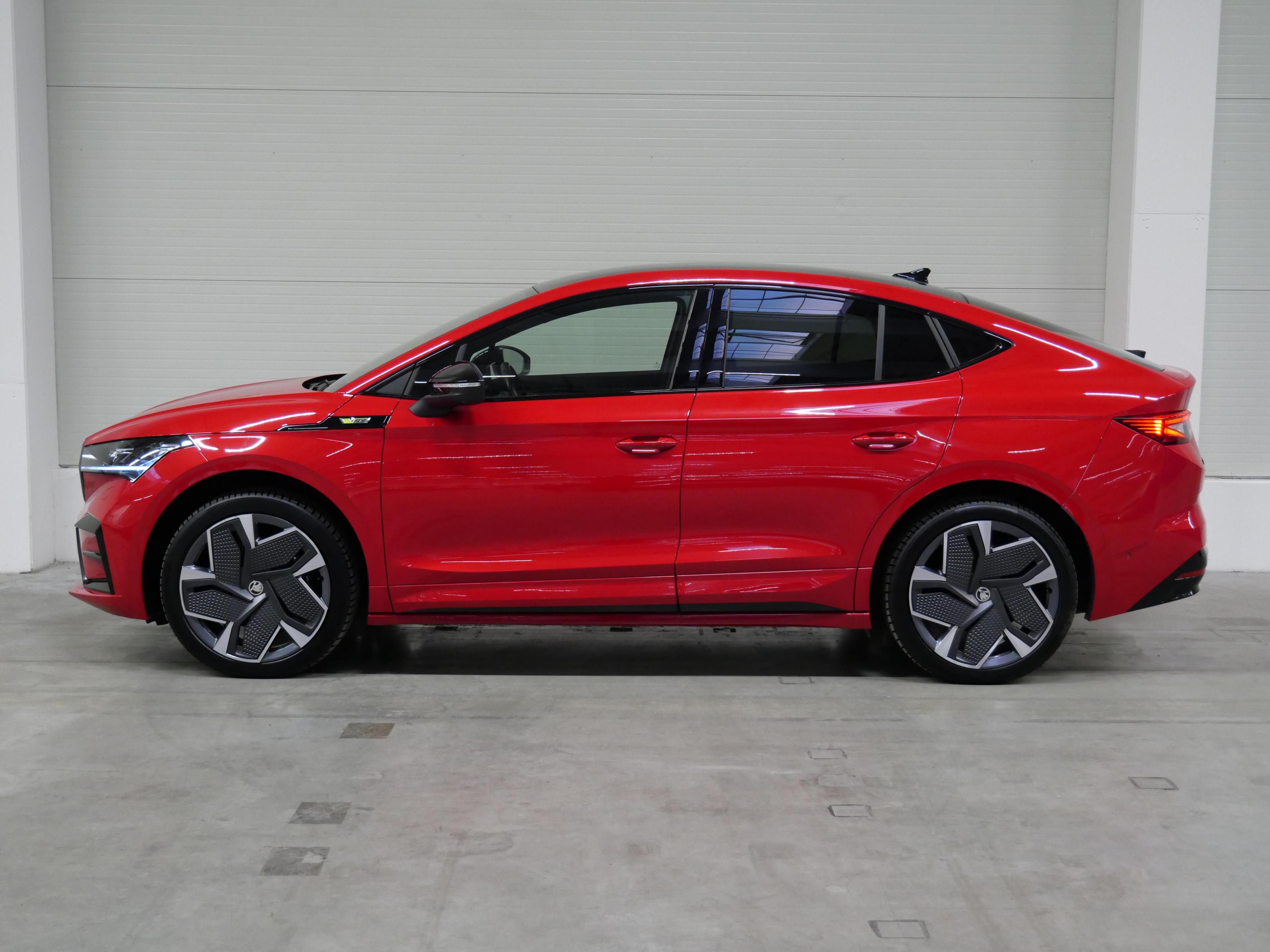 Škoda Enyaq iV, iV RS 220 kW 82 kWh - fotka 3