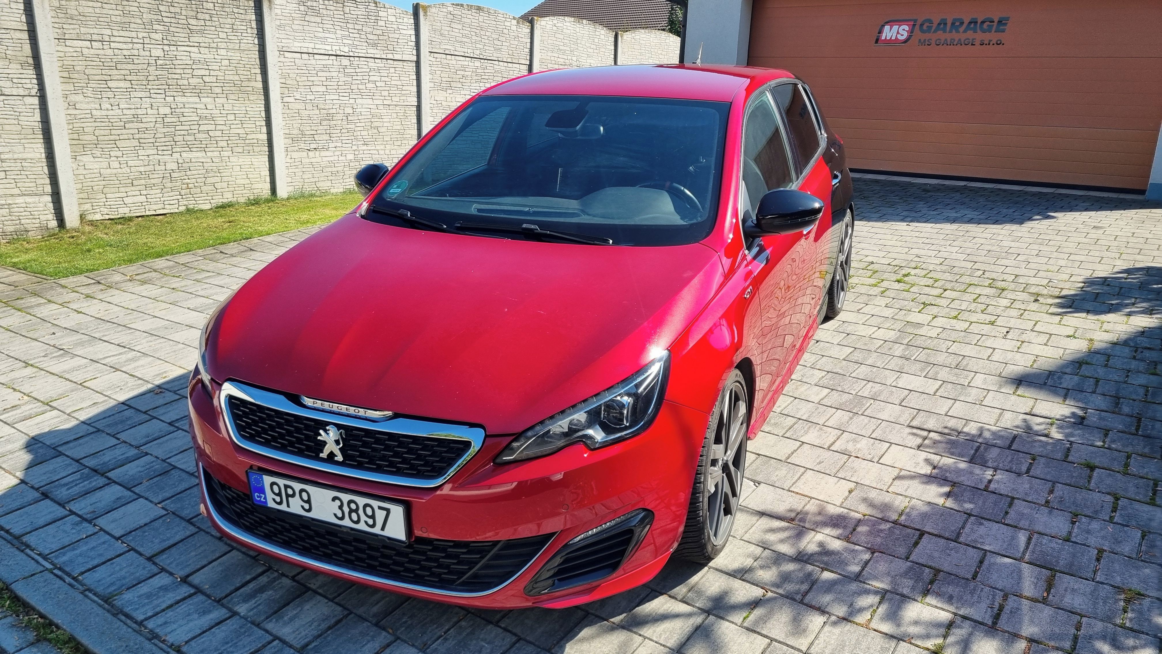 Peugeot 308, GTI RED/BLACK EDITION - fotka 3