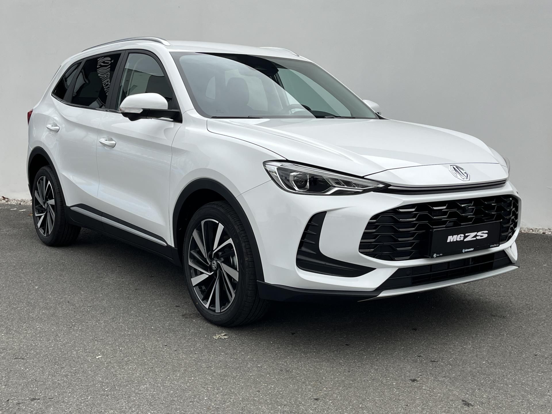 MG ZS, 1.5 Hybrid / 145 kW EXCLUSIVE