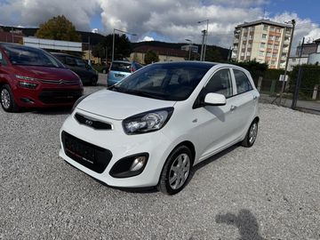 1.0i,SPORT,5DVEŘÍ,KLIMA
