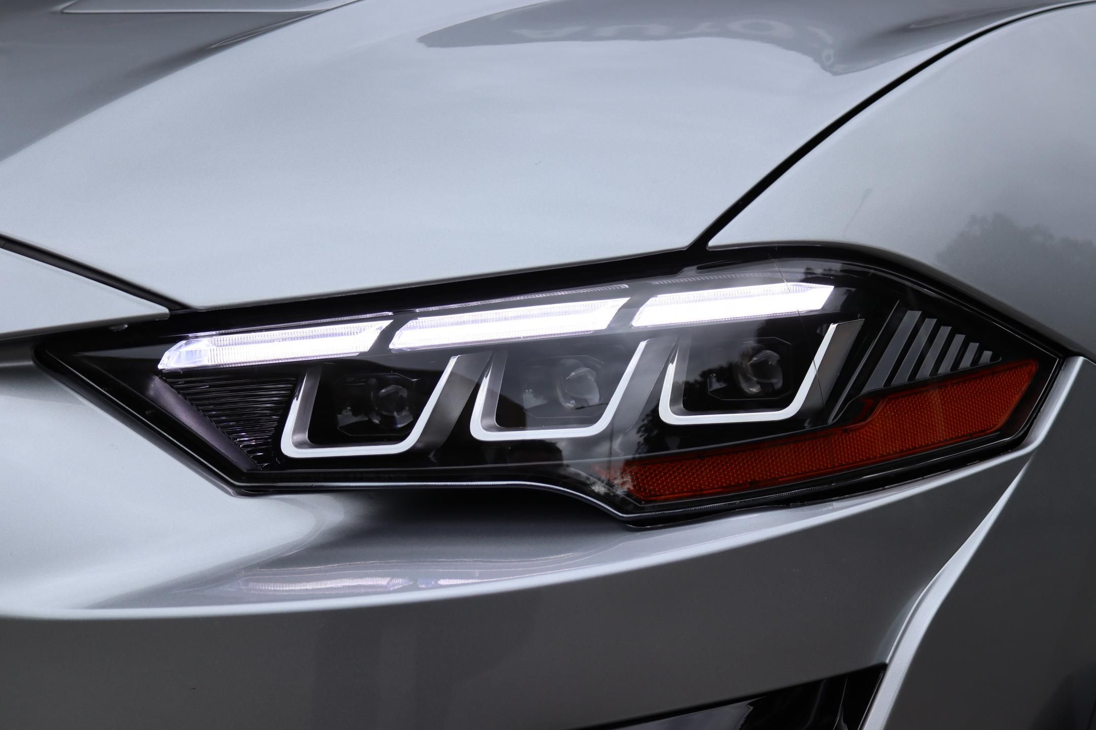 Ford Mustang, 2.3 CABRIO 228kW AT SHELBY PAK - fotka 4