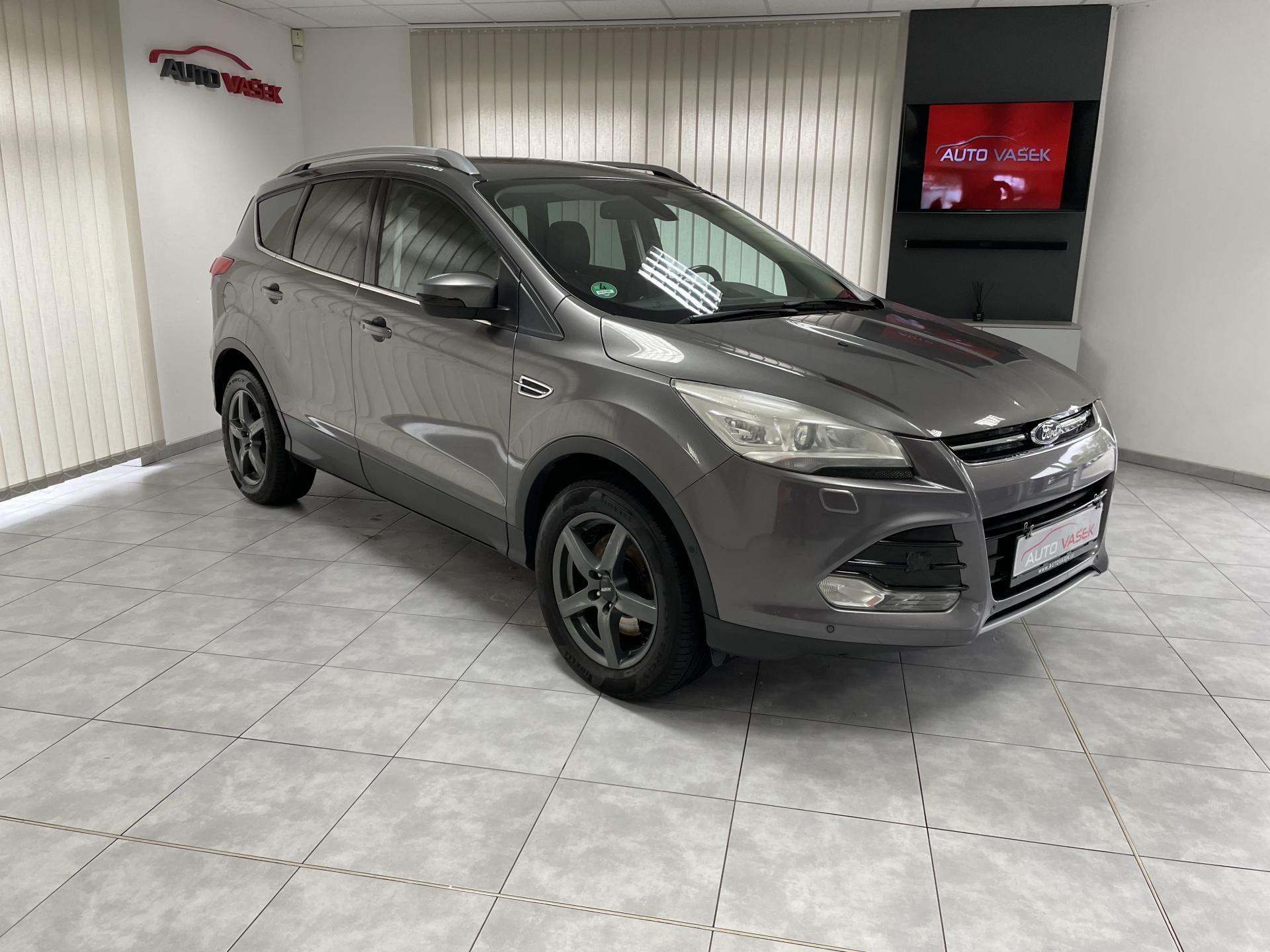 Ford Kuga, 2.0 TDCi 4x4 AT Titanium