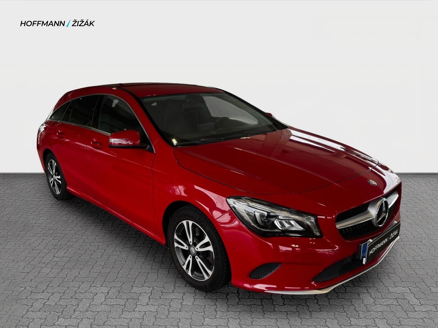 Mercedes-Benz CLA, 180d - fotka 3