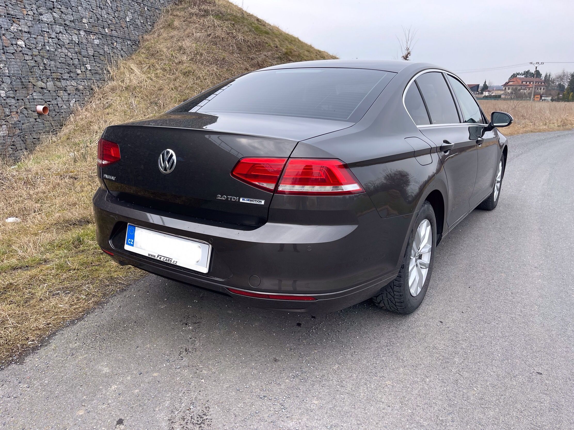 Volkswagen Passat, 2,0 TDI DSG nové v ČR,TOP STAV - fotka 6