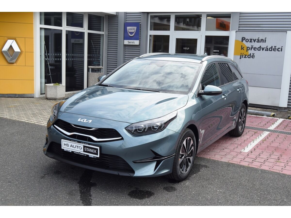Kia Cee´d SW, SW 1,5 T-GDi 7DCT TOP - fotka 2