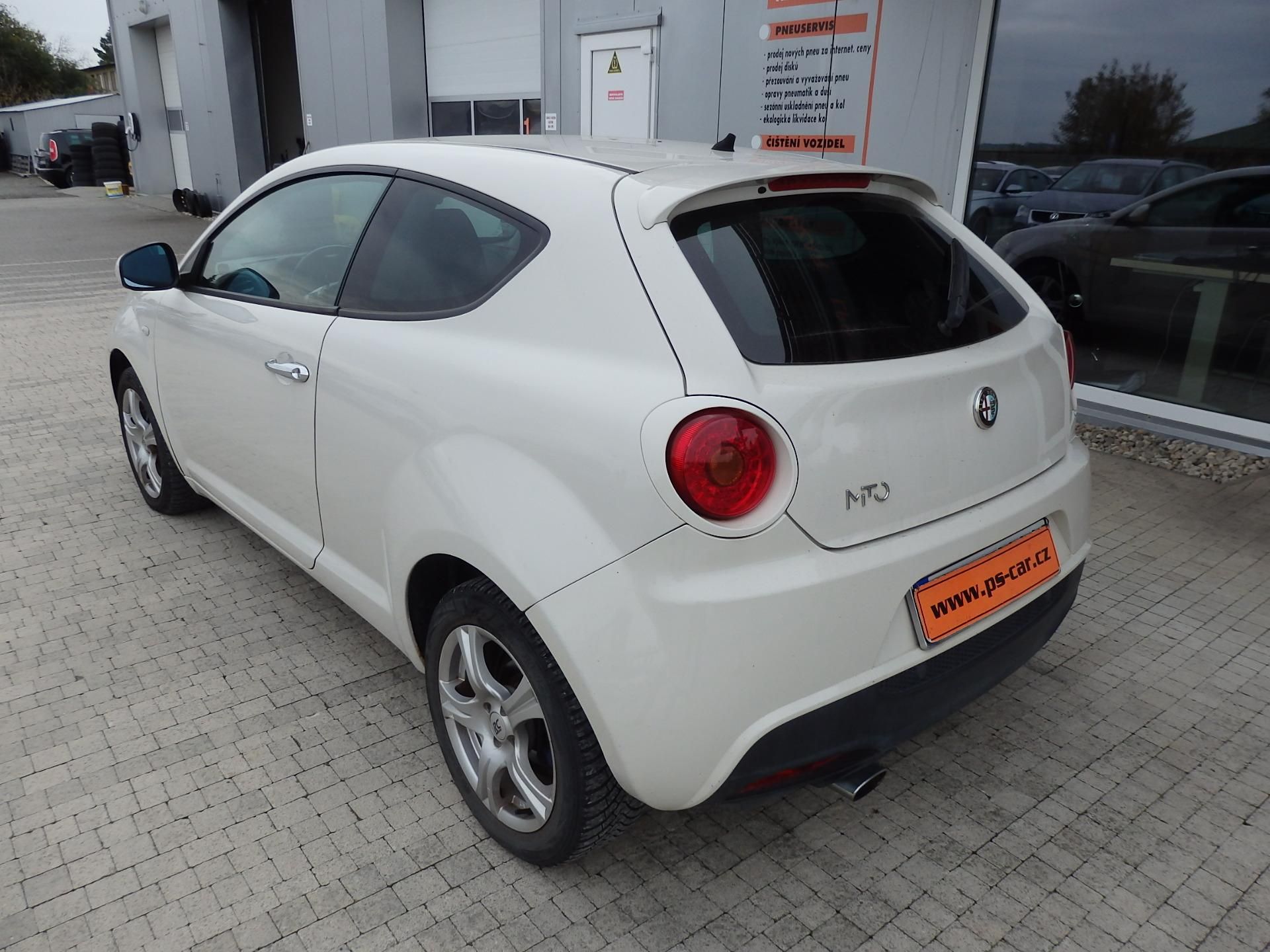 Alfa Romeo MiTo, 1.4i KLIMA, 6x AIRBAG - fotka 5