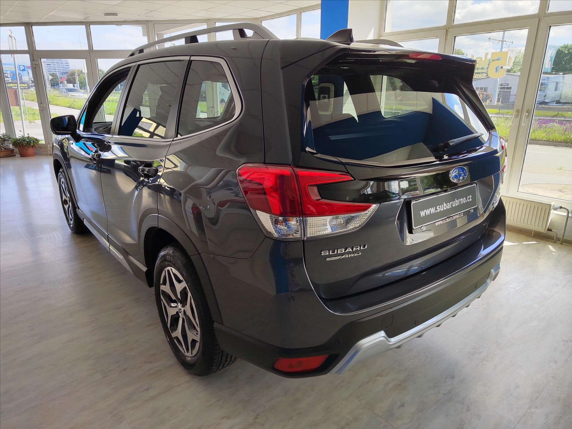 Subaru Forester, 2,0 Comfort NAVI - fotka 4