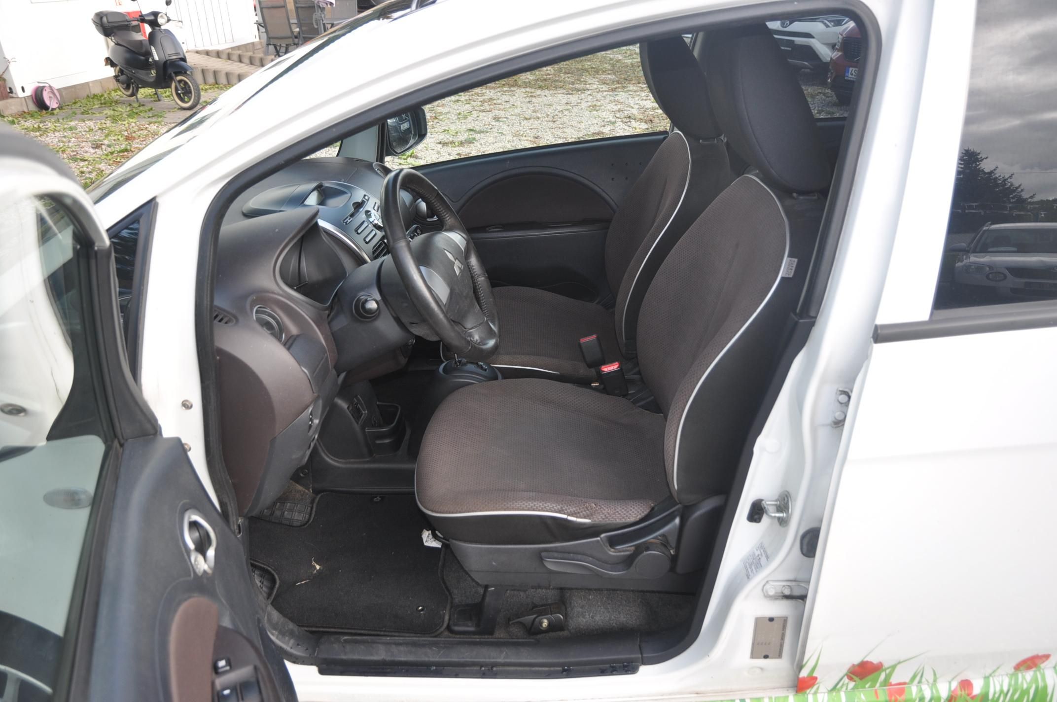 Mitsubishi, i-MiEV 35kW - fotka 6