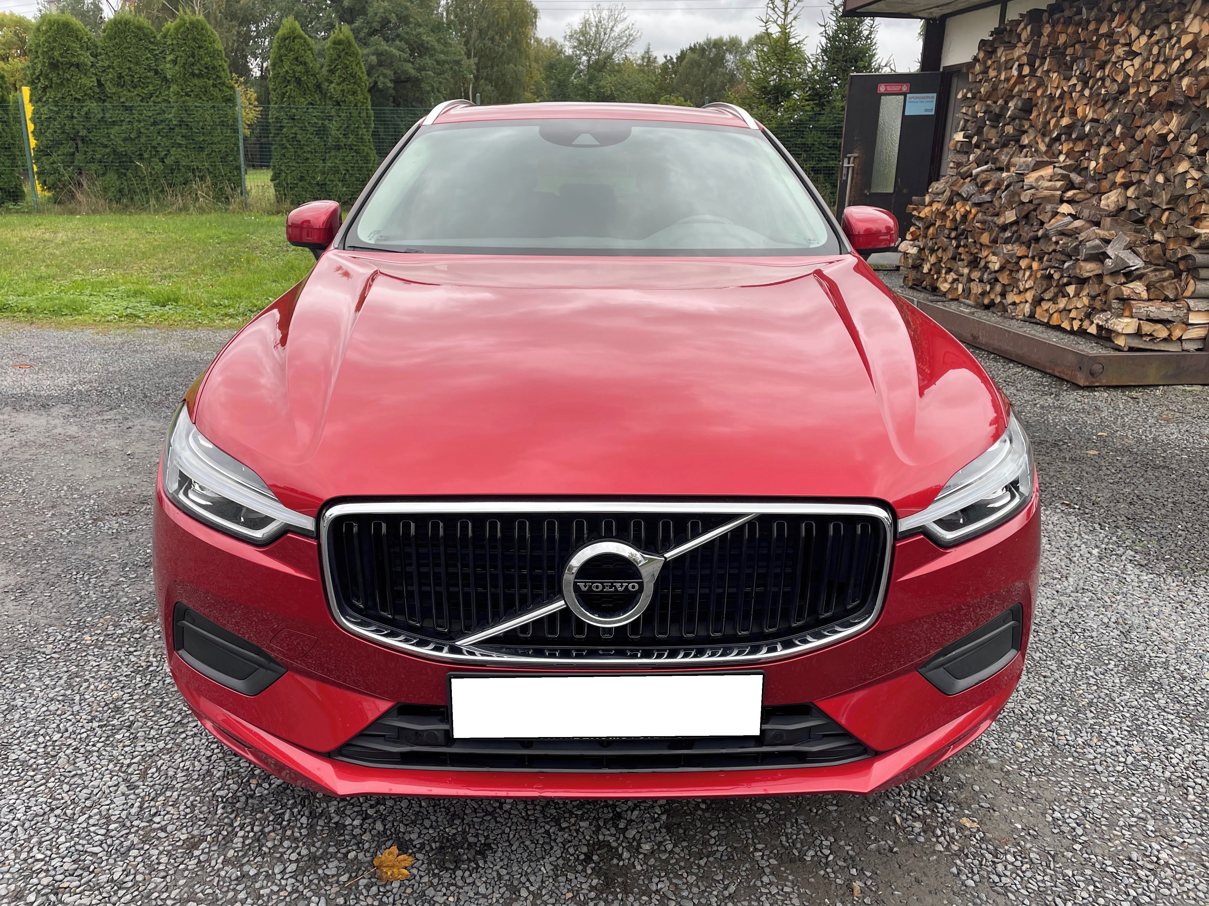 Volvo XC60, 2.0 B4 MOMENTUM PRO - fotka 6
