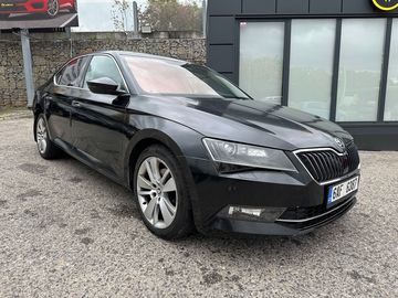 Škoda Superb 2016