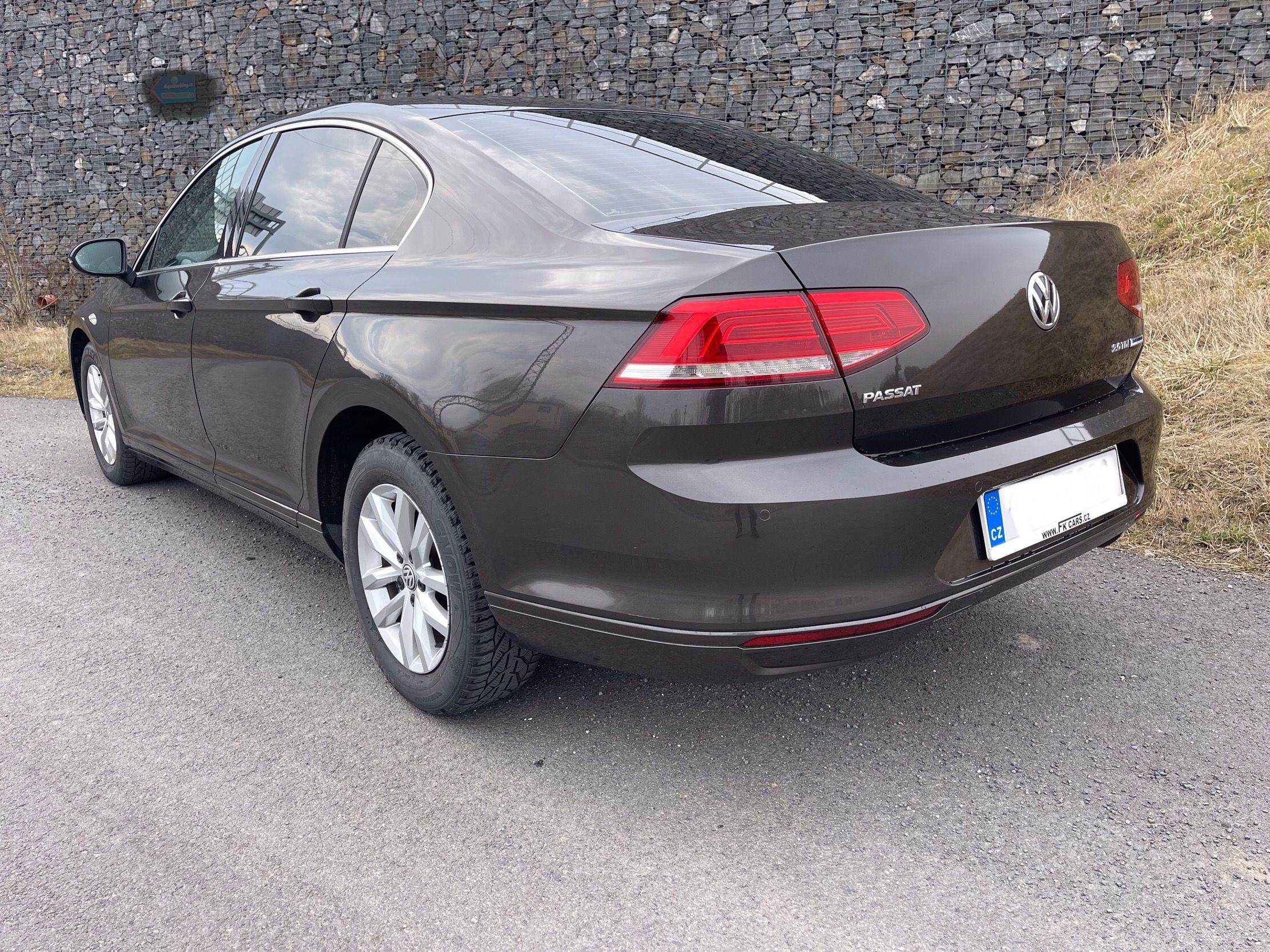 Volkswagen Passat, 2,0 TDI DSG nové v ČR,TOP STAV - fotka 4