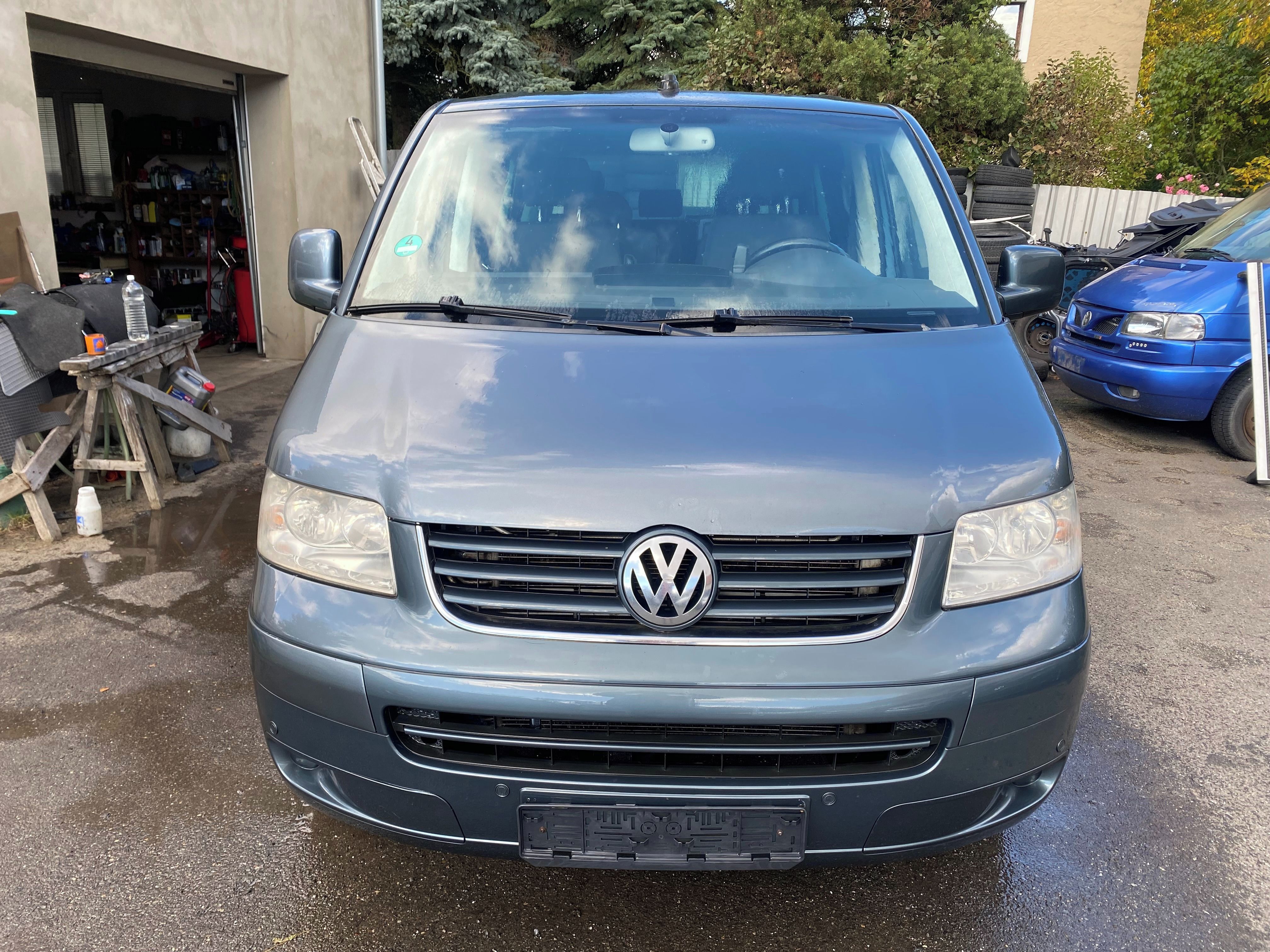 Volkswagen Multivan, CRUISE 2,5TDI,128KW,Webasto - fotka 2