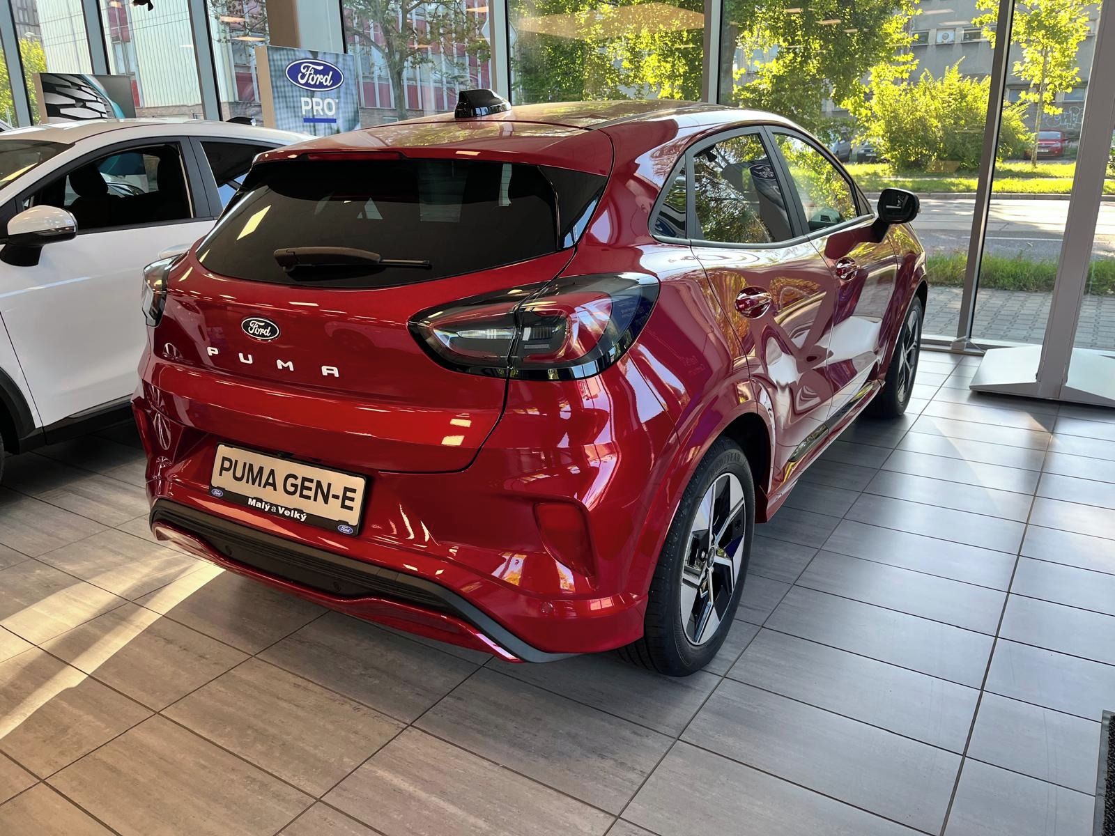 Ford Puma, Gen-E 5dveřová, 43 kWh,168k - fotka 5