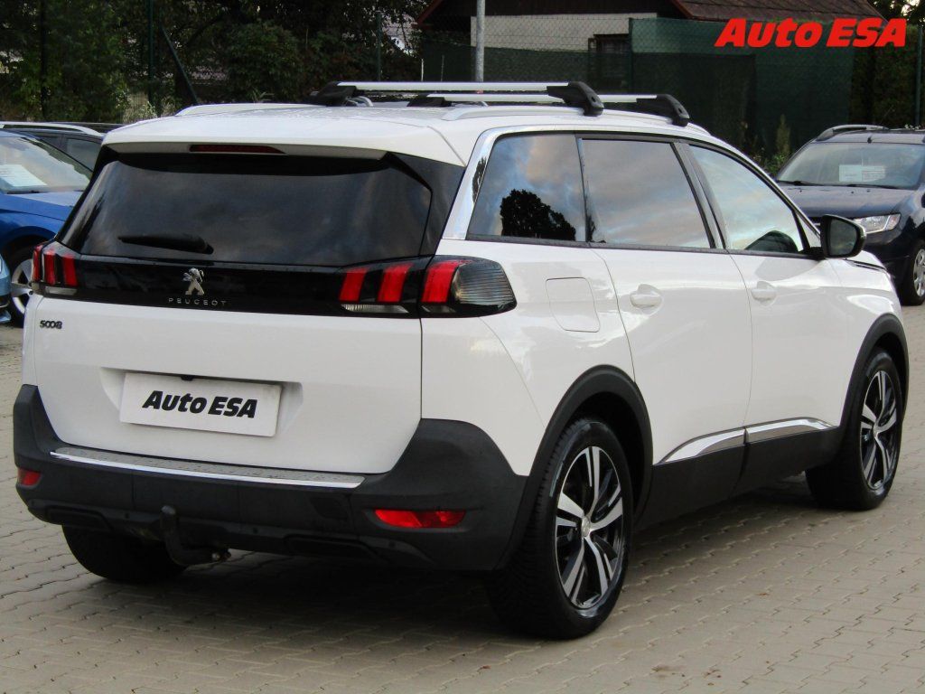 Peugeot 5008, 1.2 PT 7míst,Allure,AT - fotka 6